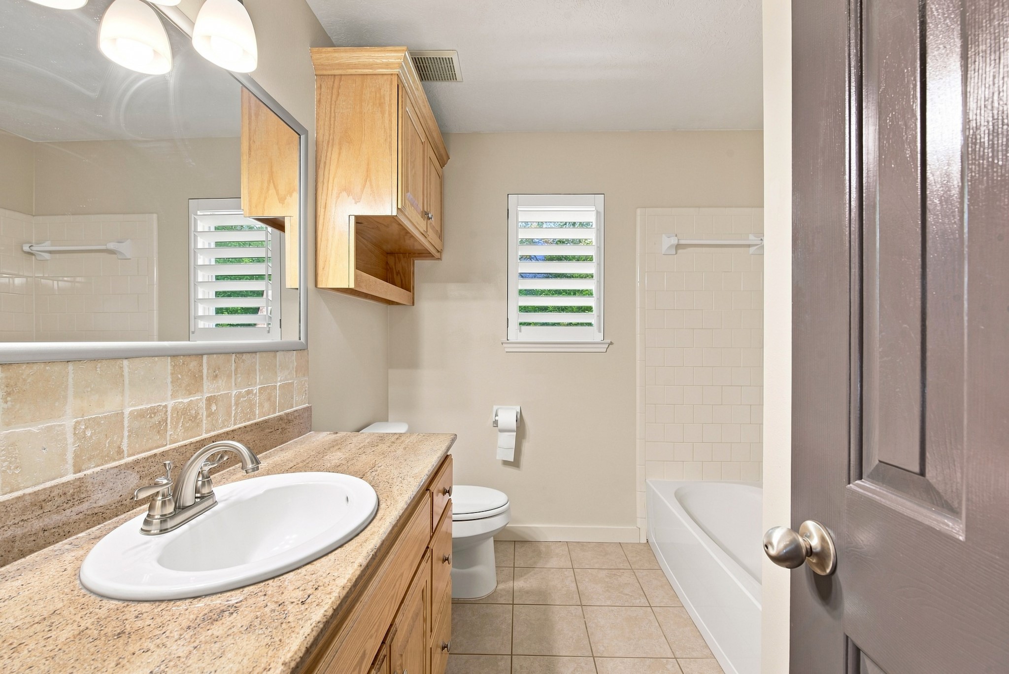 457 Shady Creek Drive Property Photo 21