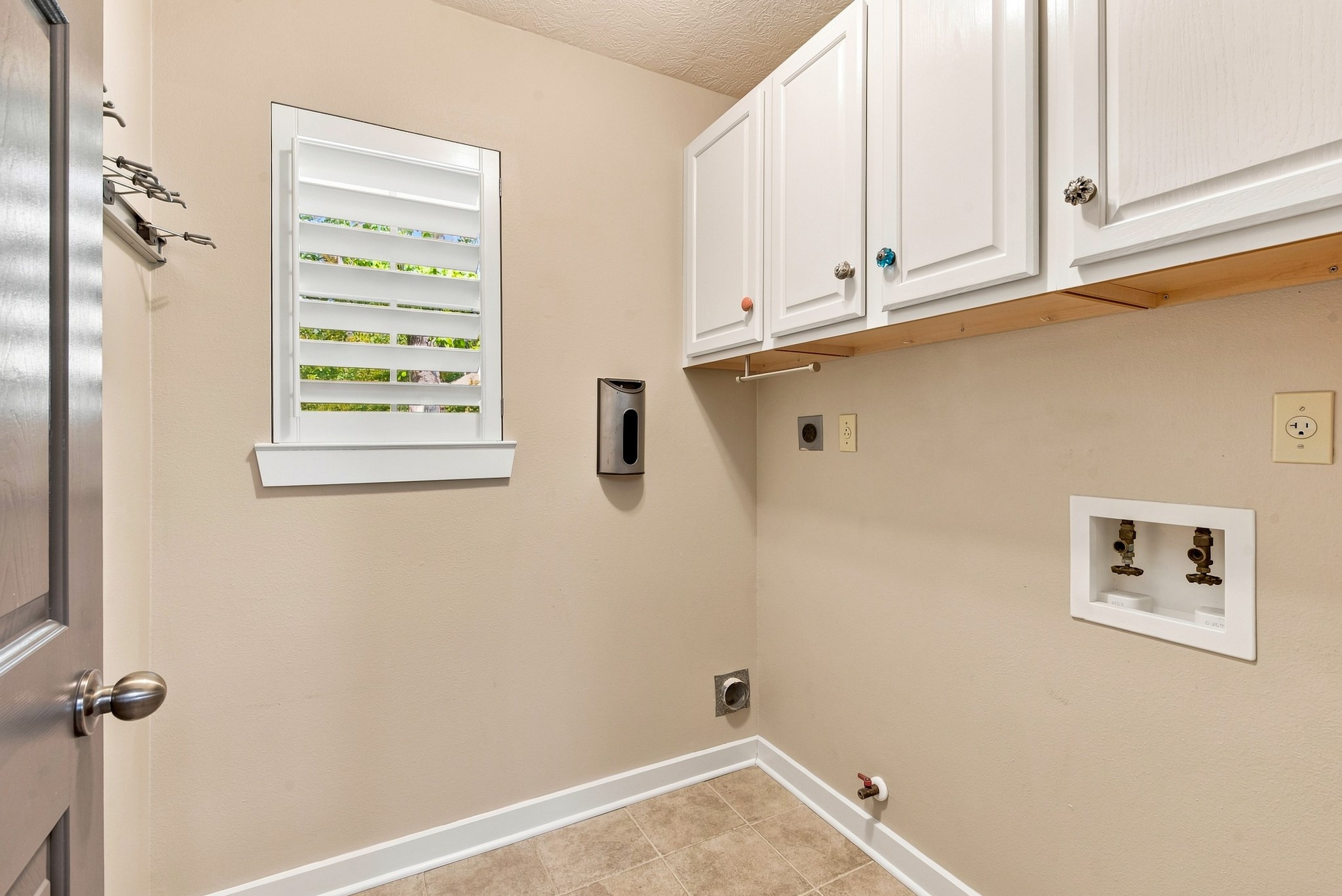 457 Shady Creek Drive Property Photo 23