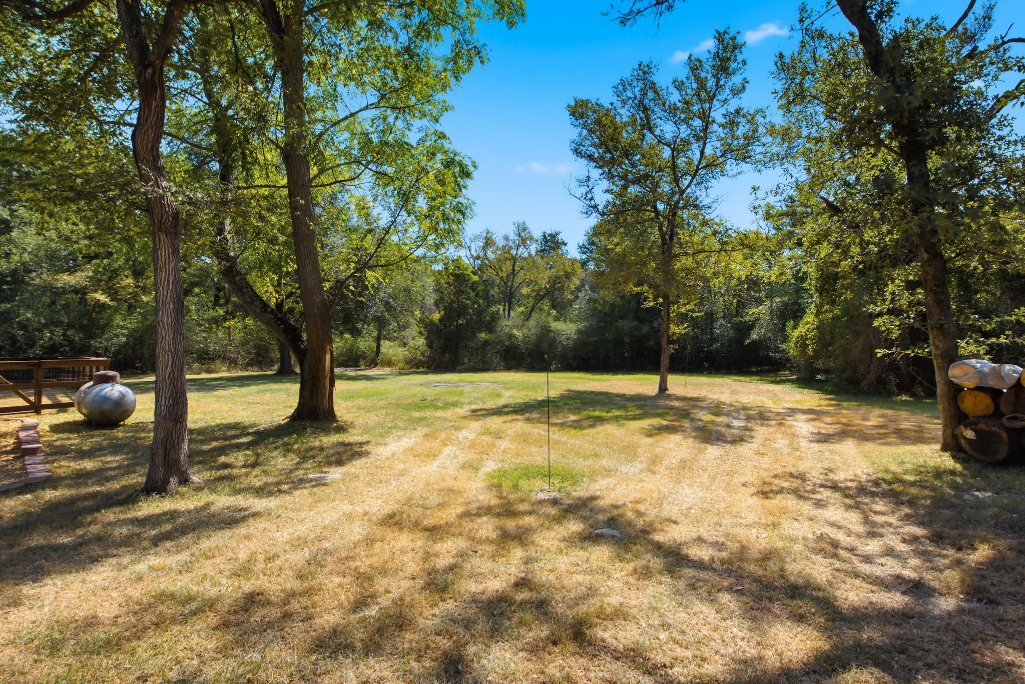 457 Shady Creek Drive Property Photo 28