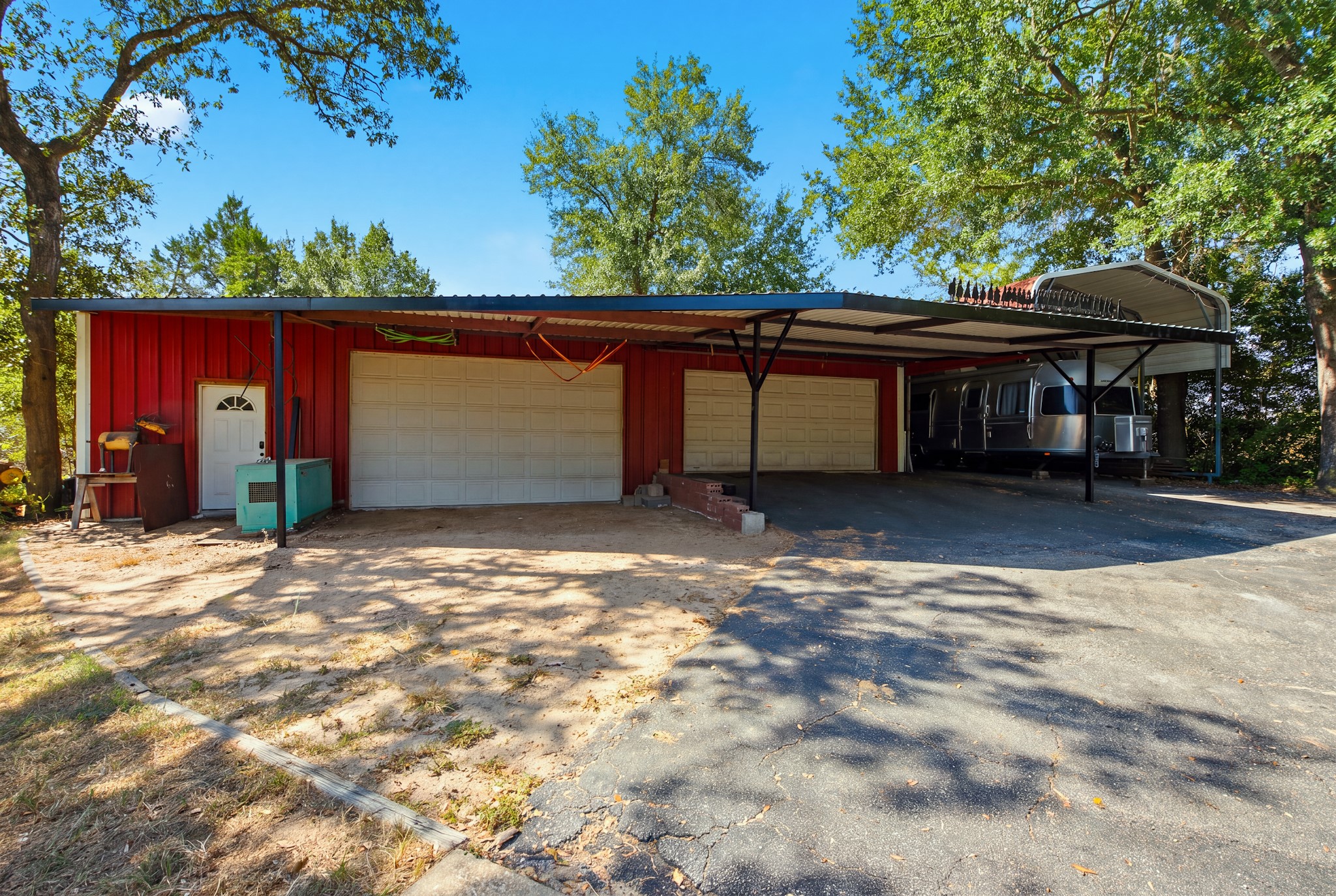 457 Shady Creek Drive Property Photo 29