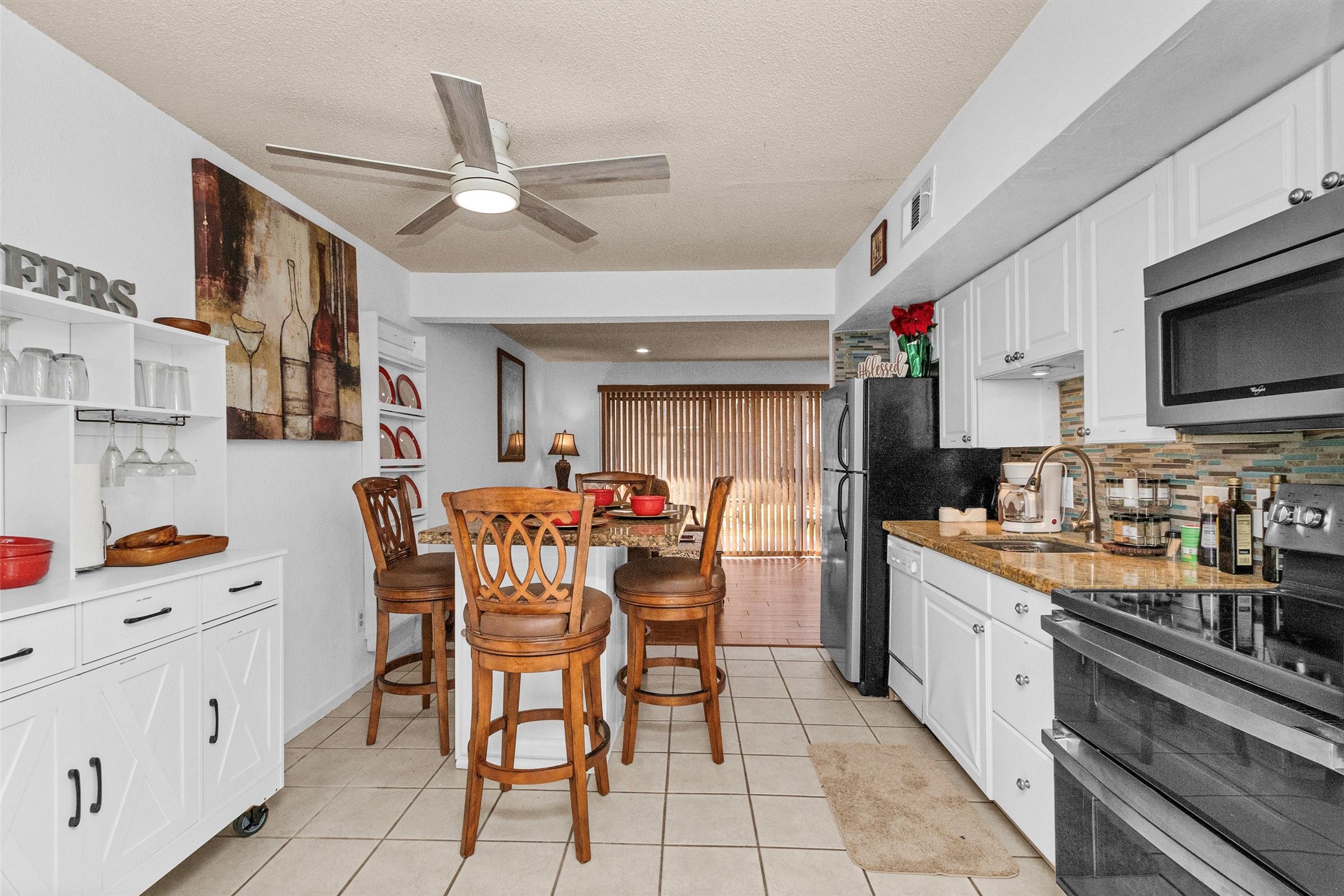12900 Walden Road D 411 Property Photo 4