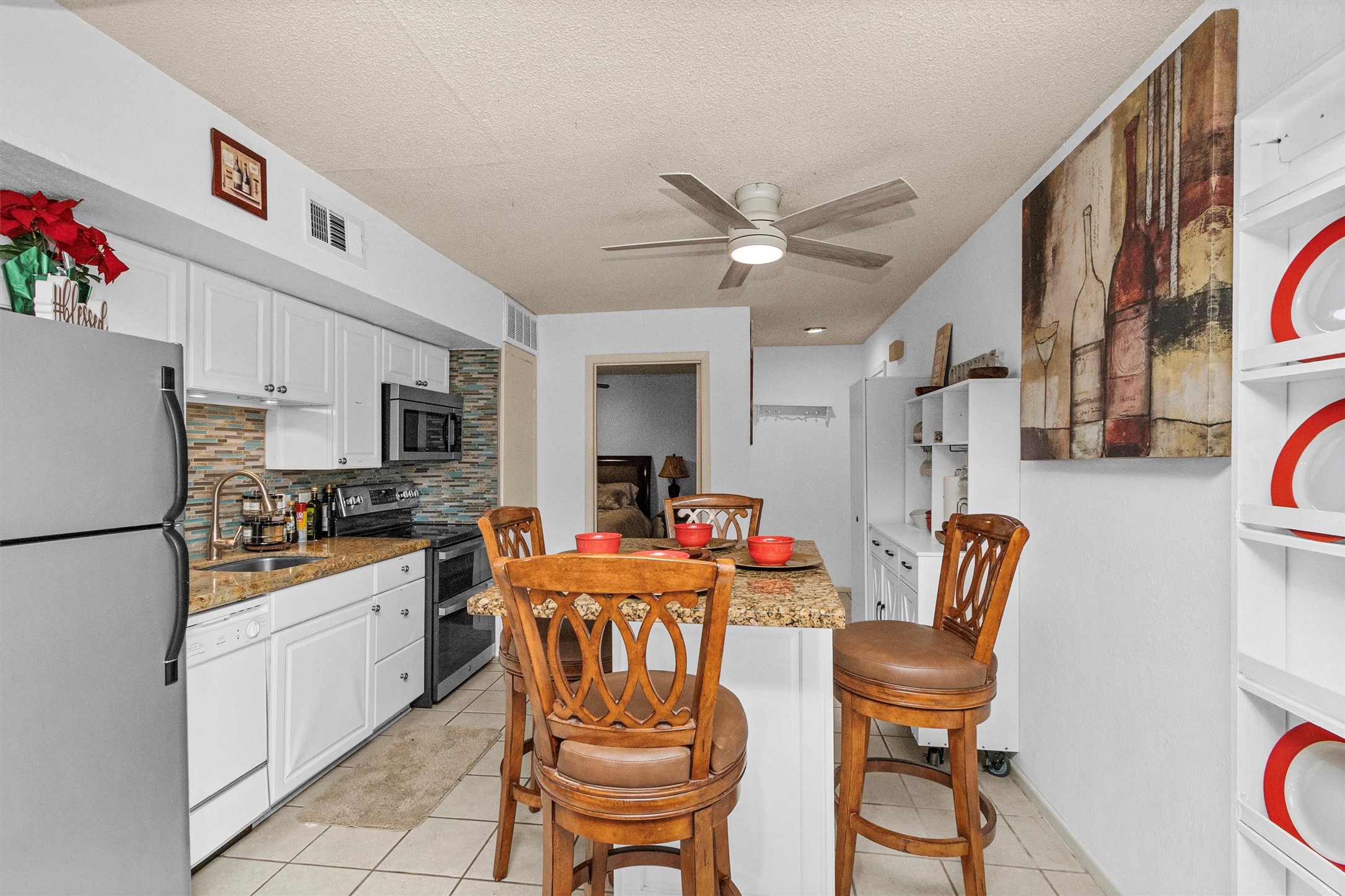 12900 Walden Road D 411 Property Photo 5