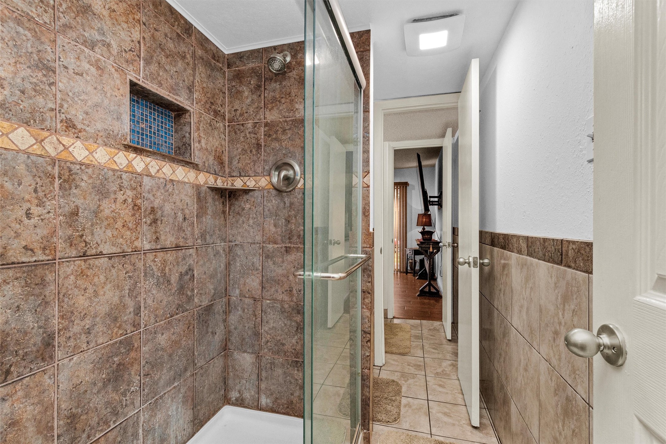 12900 Walden Road D 411 Property Photo 11