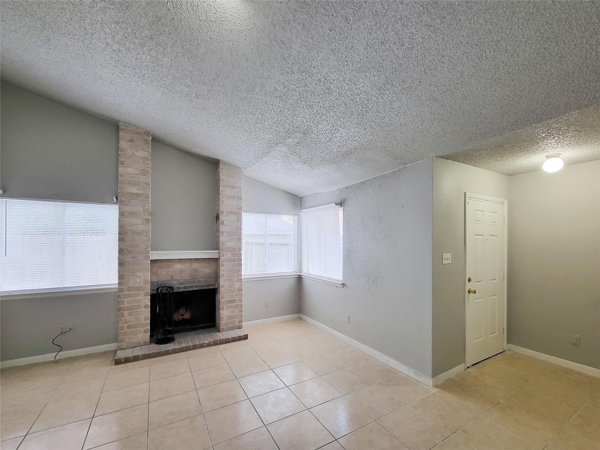 17706 Glenhagen Court Property Photo 5