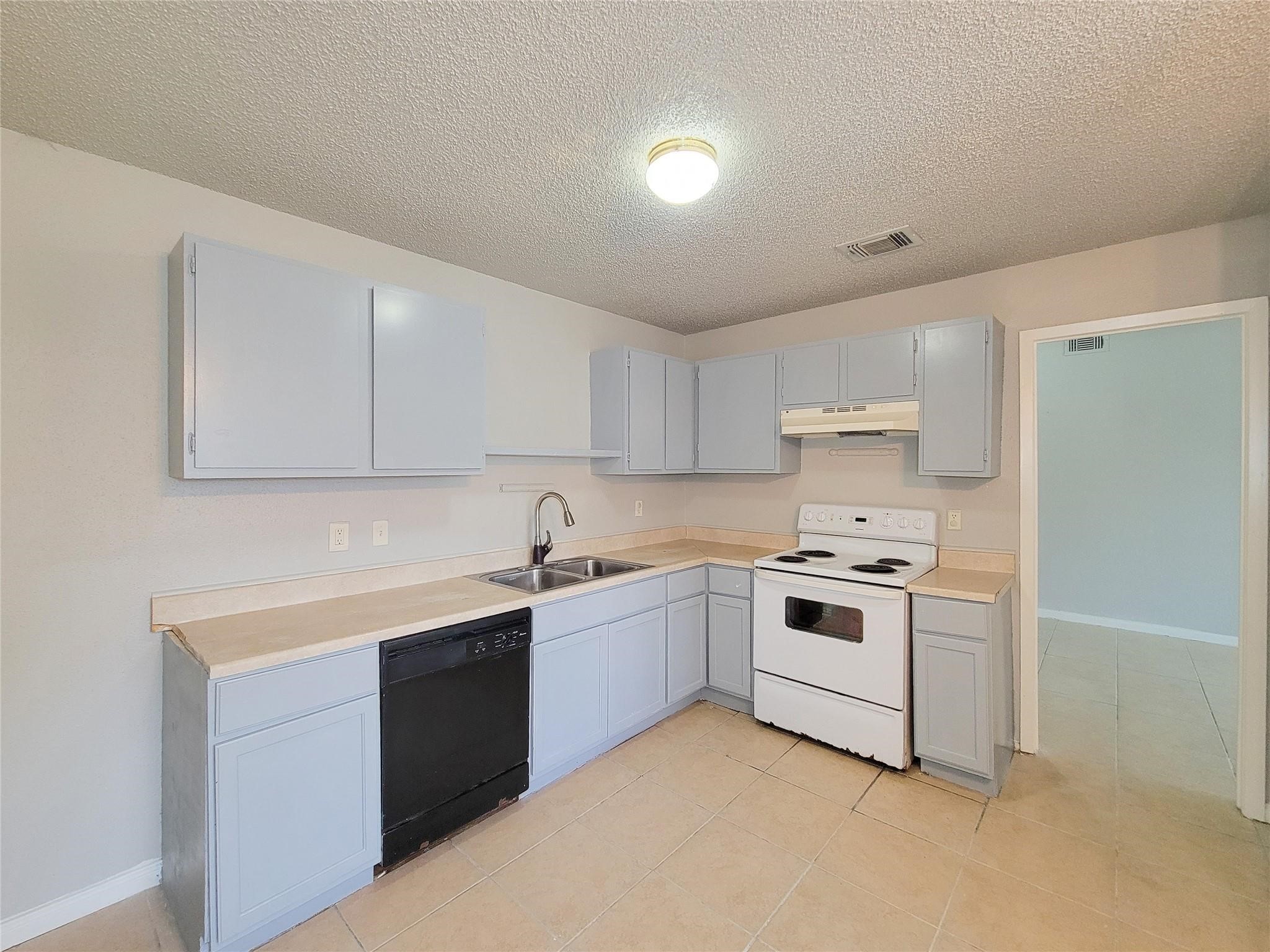 17706 Glenhagen Court Property Photo 14