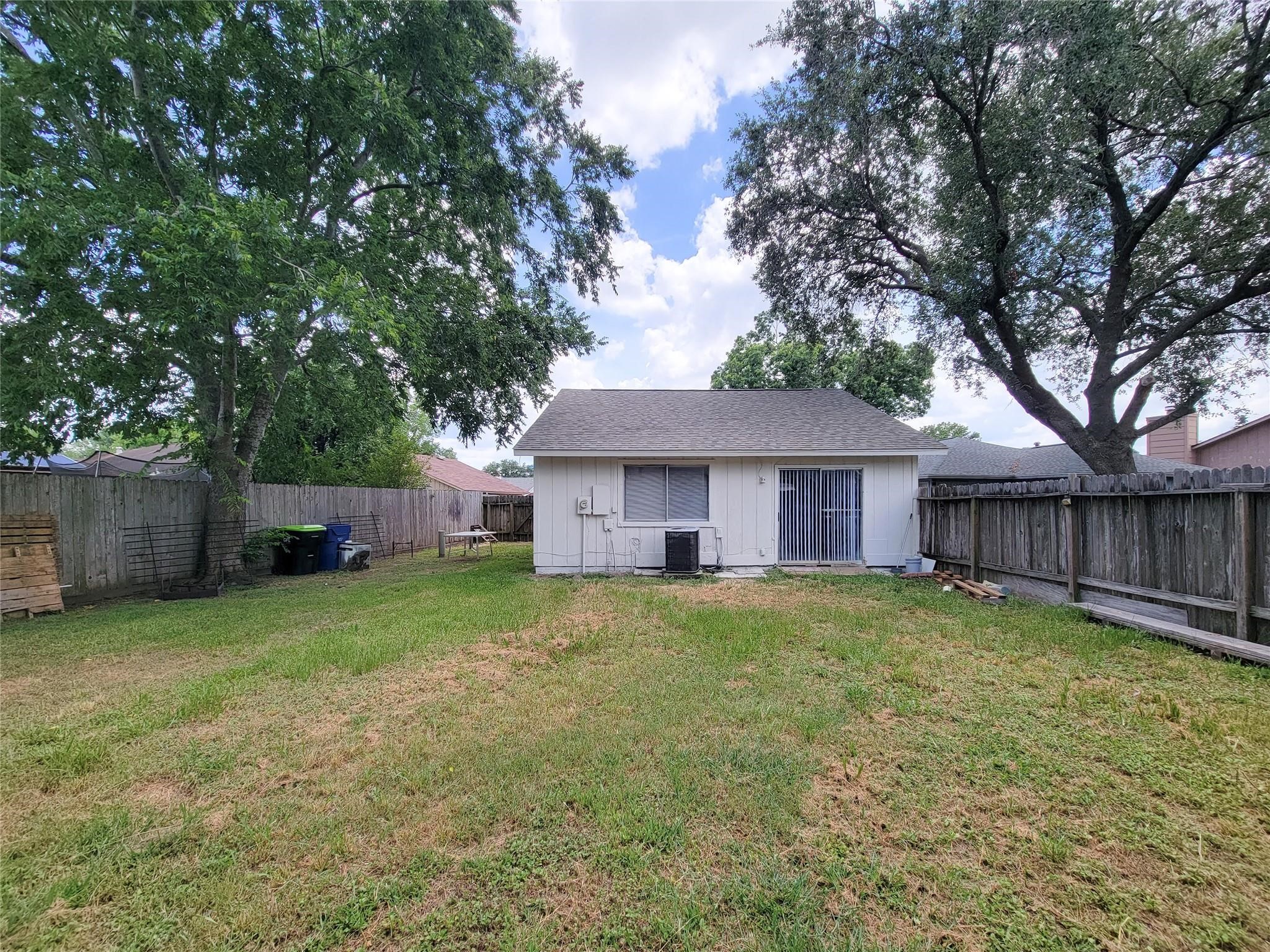 17706 Glenhagen Court Property Photo 33