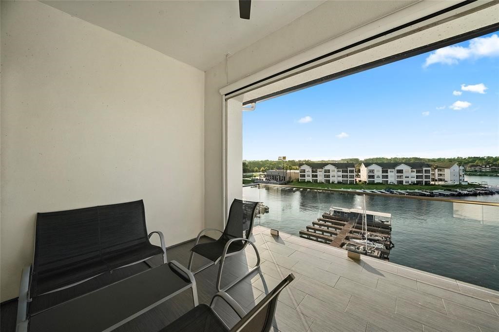 199 Waterpoint Court 405 Property Photo 2