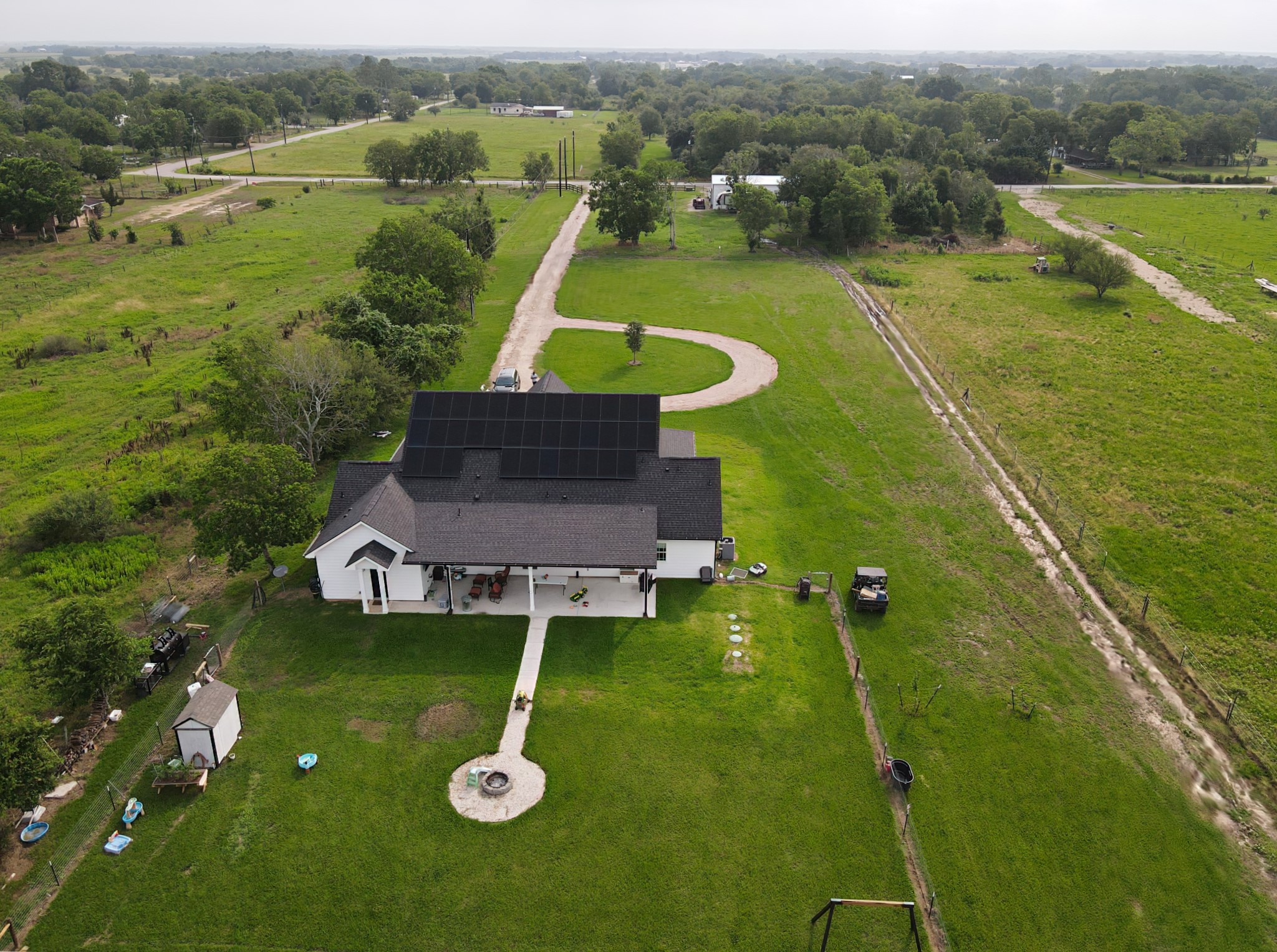 1335 Hilltop Road Property Photo 3