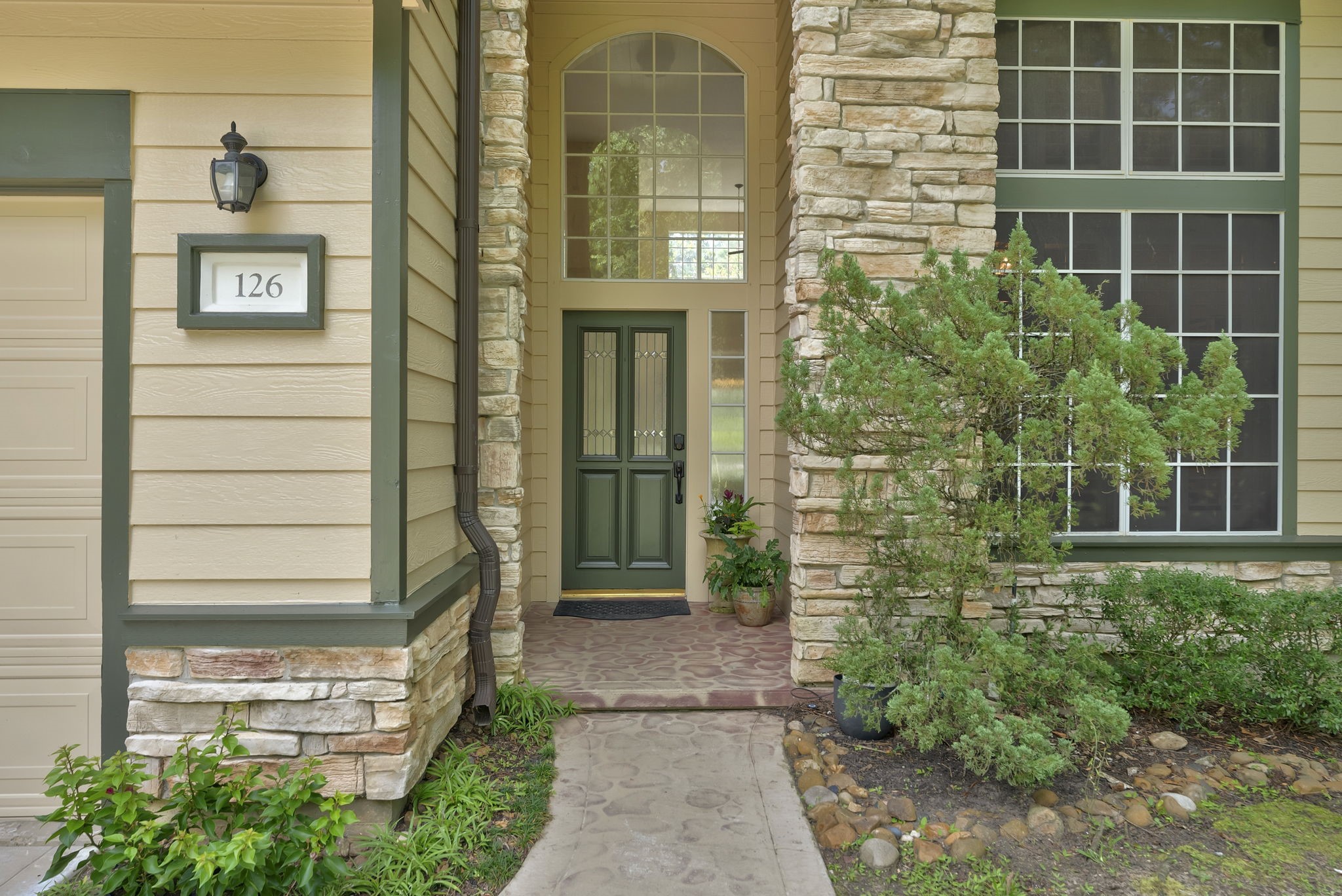 126 Wisteria Walk Circle Property Photo 3