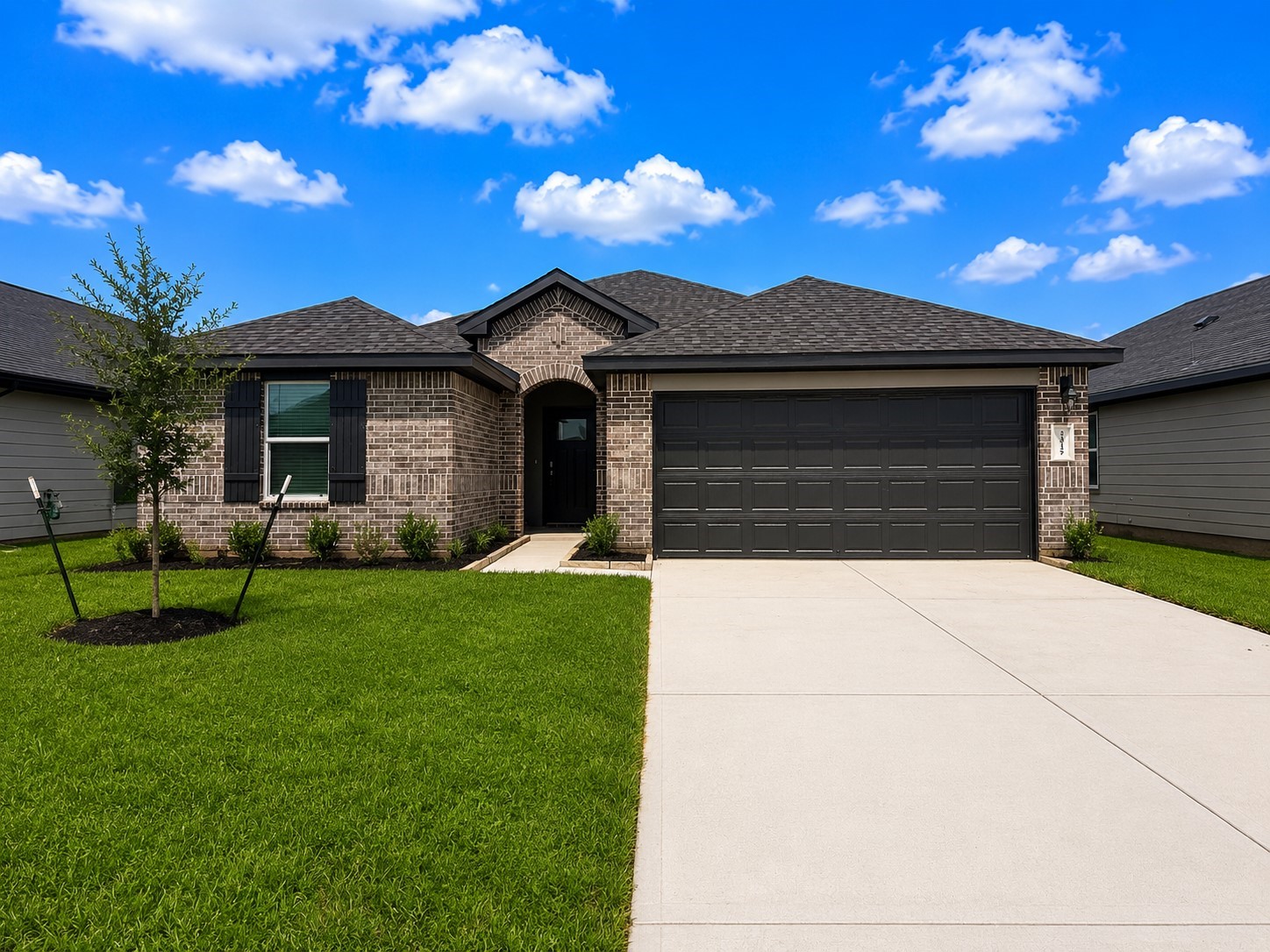 3315 Ashe Landing Drive Property Photo 1