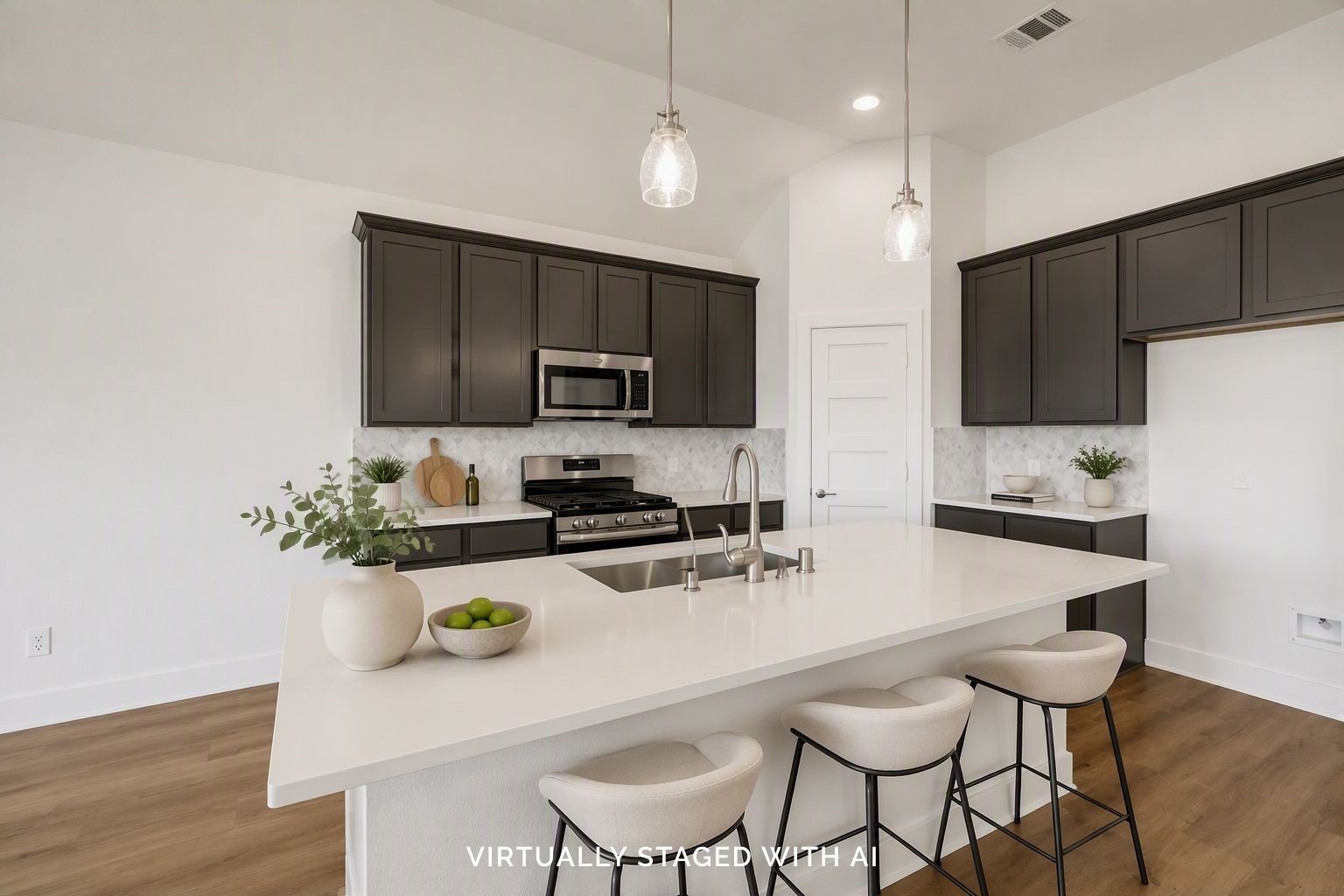 1807 Sleeping Hills Drive Property Photo 2