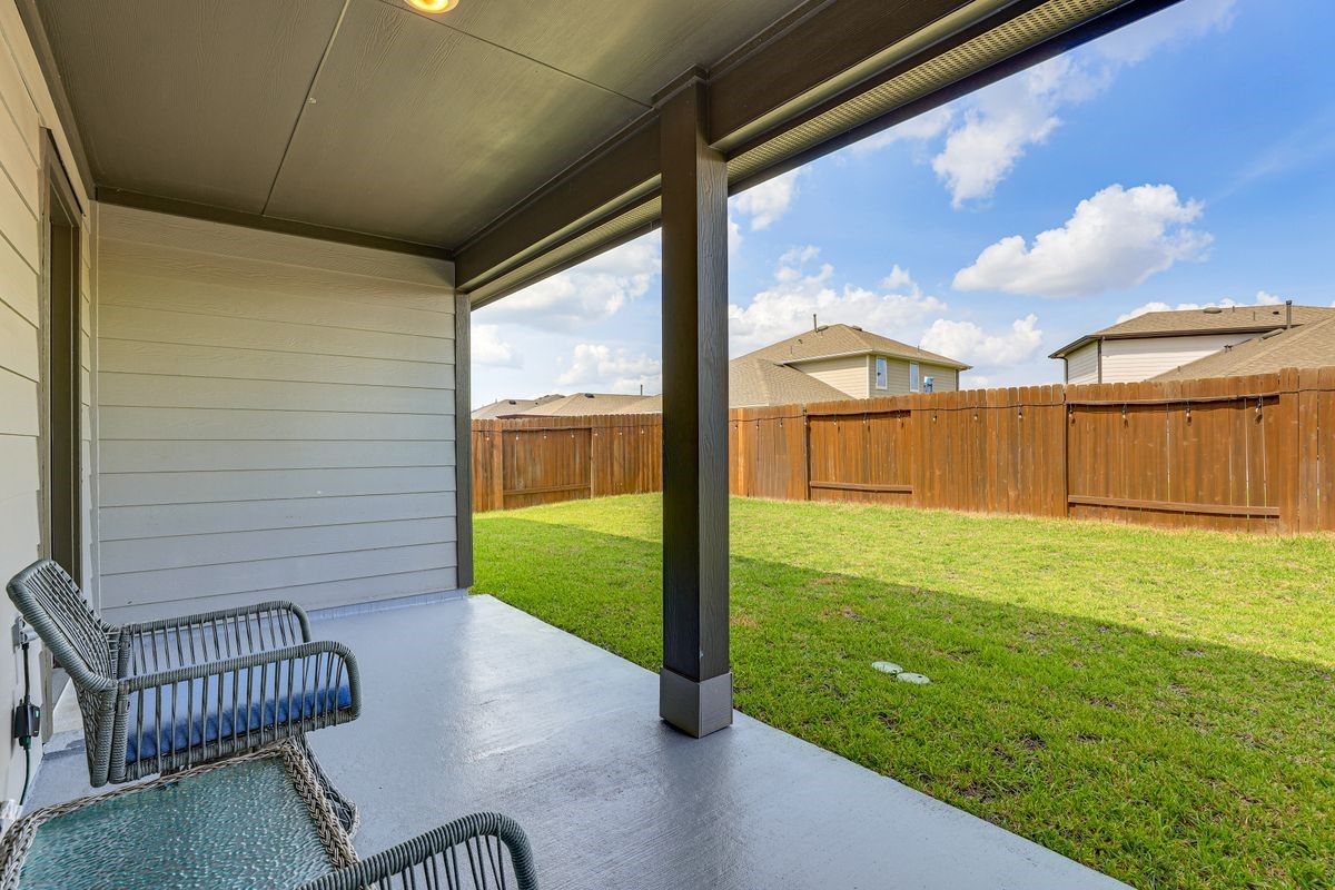 7619 7619 Ramsgate Cliff Lane Property Photo 19