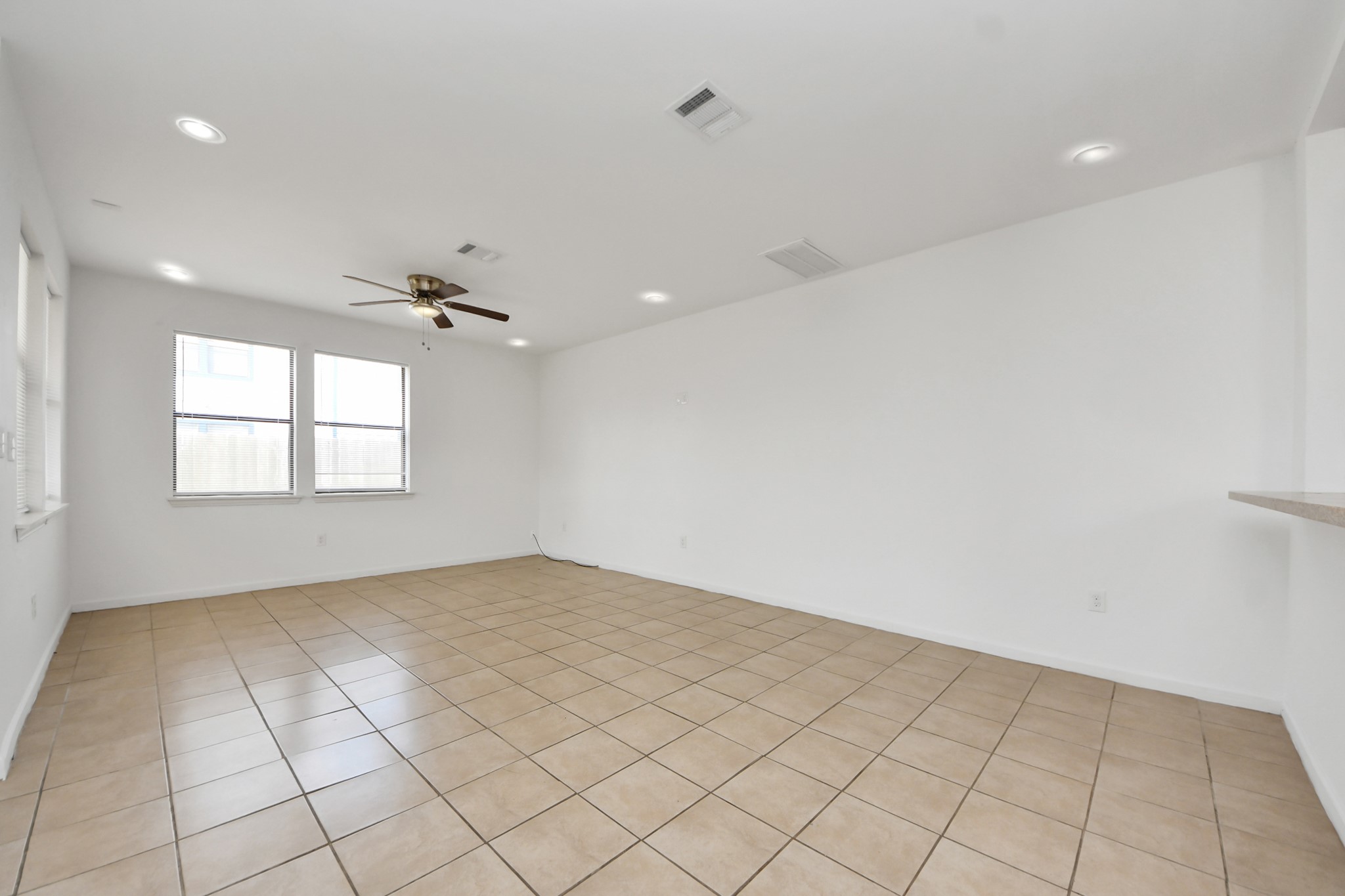 4311 Oak Ridge Drive B Property Photo 3
