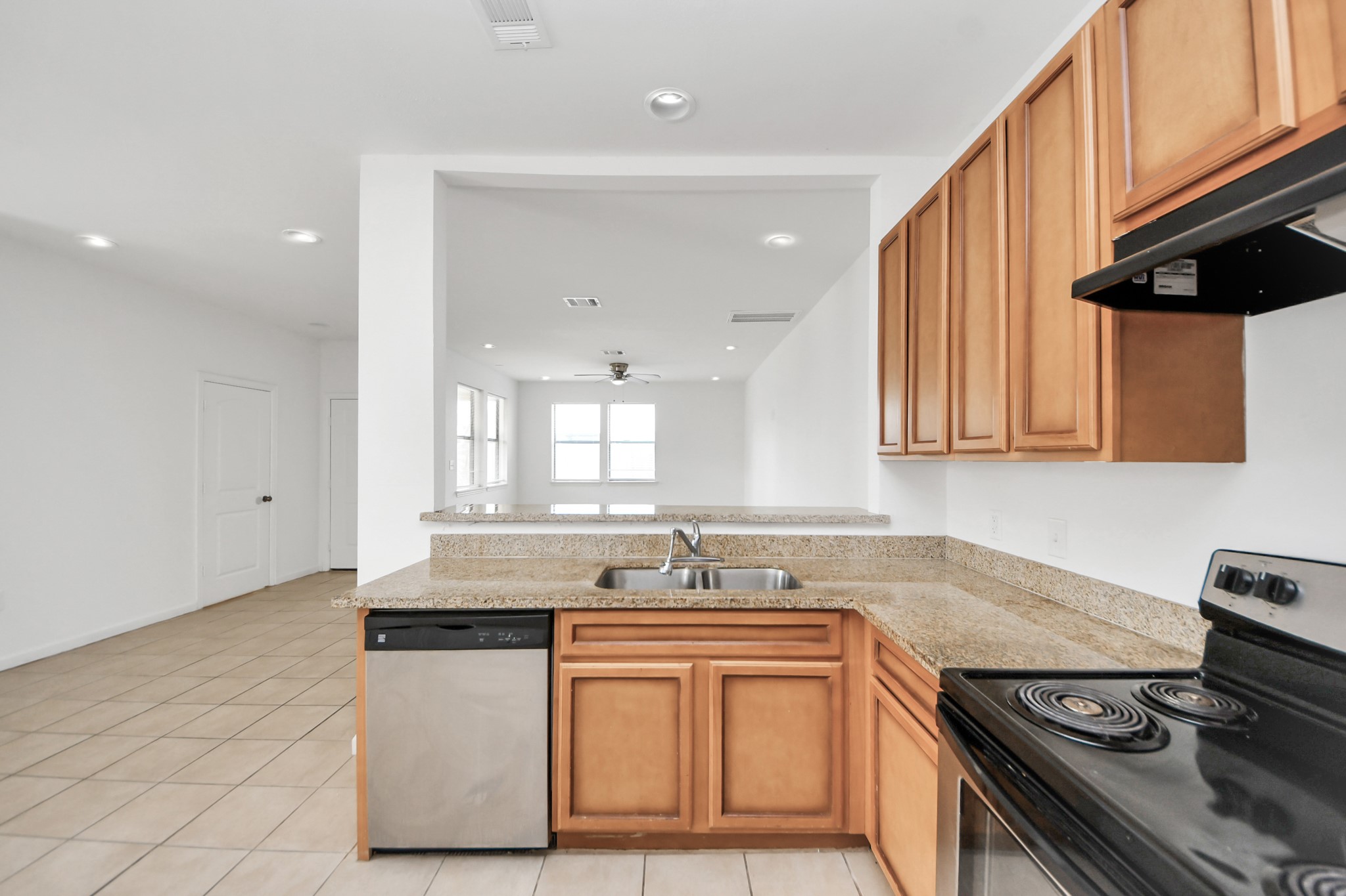 4311 Oak Ridge Drive B Property Photo 5