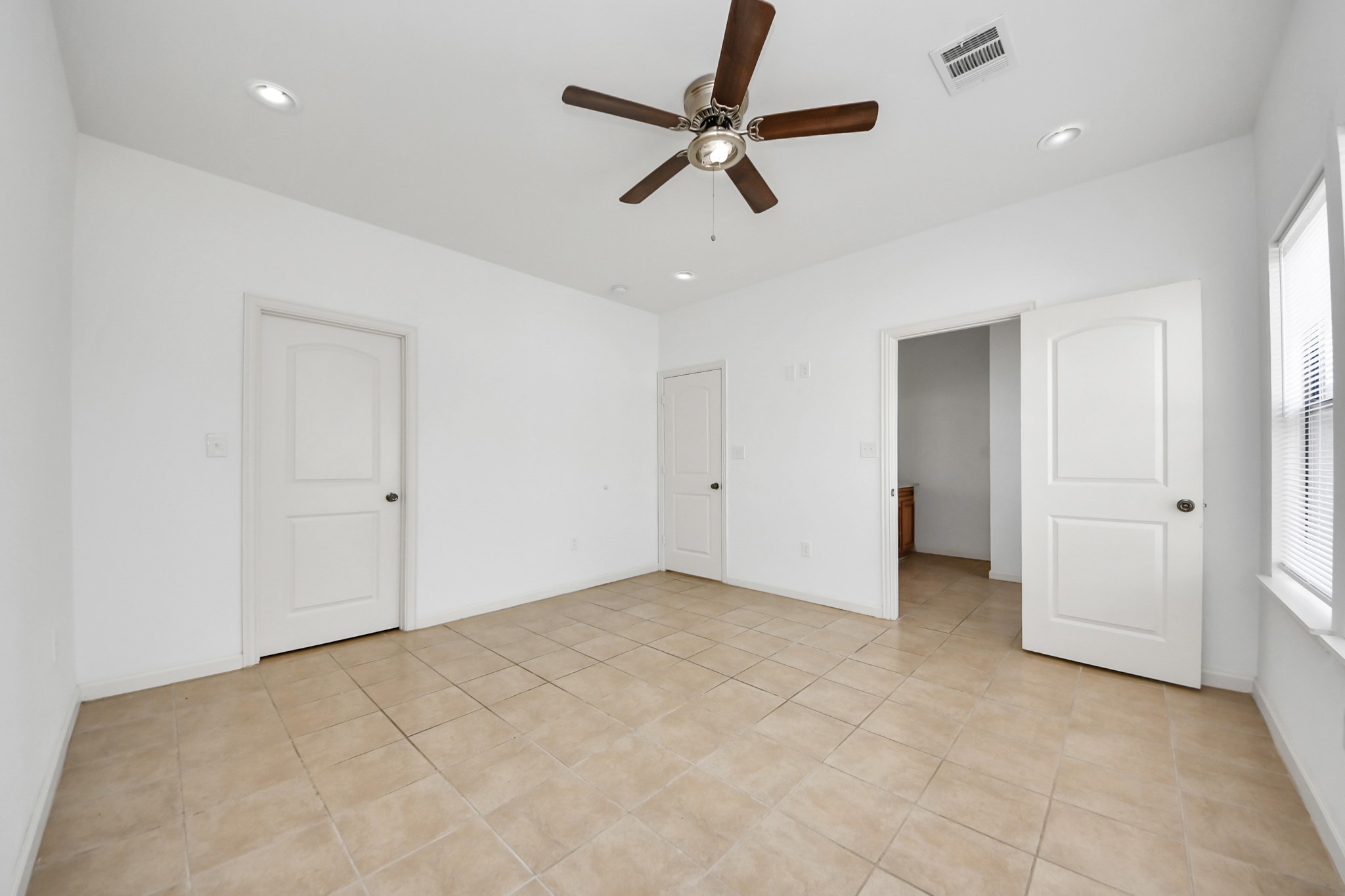4311 Oak Ridge Drive B Property Photo 9