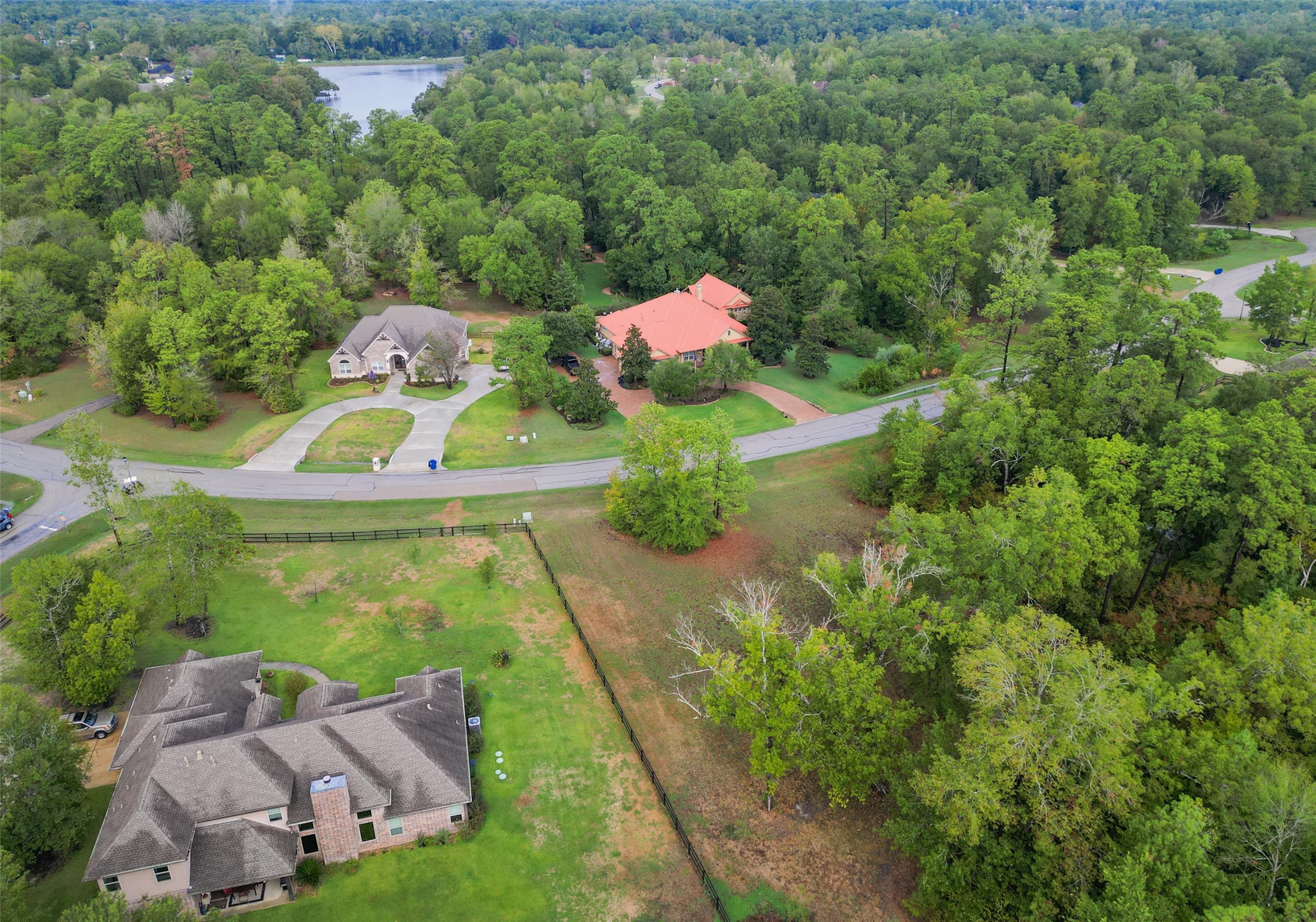 1572 Emerald Lakes Drive Property Photo 18