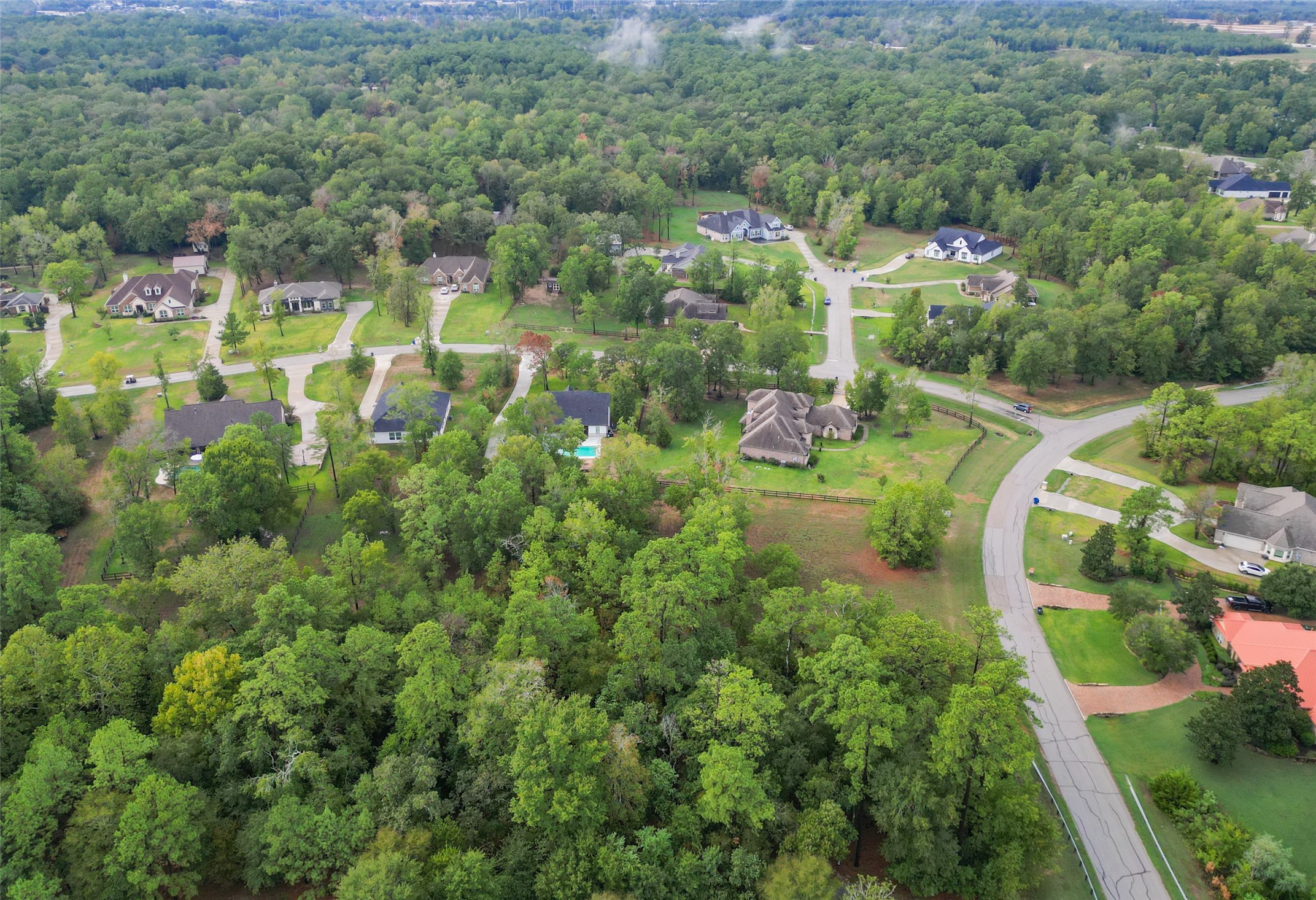 1572 Emerald Lakes Drive Property Photo 19
