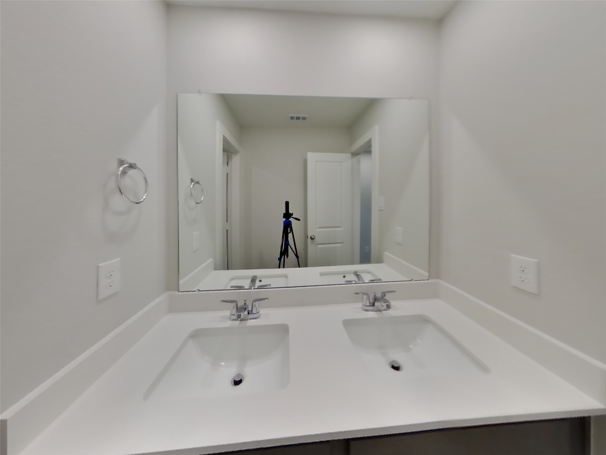 22615 Terrazzo Drive Property Photo 14
