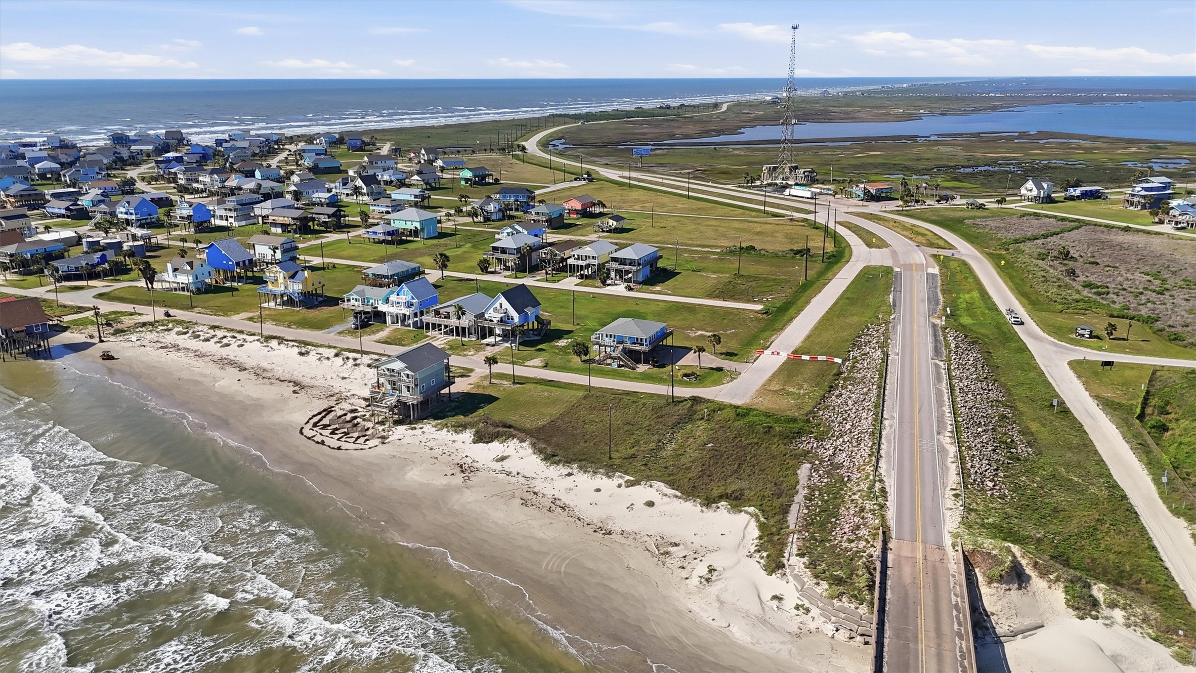 13238 Gulf Beach Dr Property Photo 14