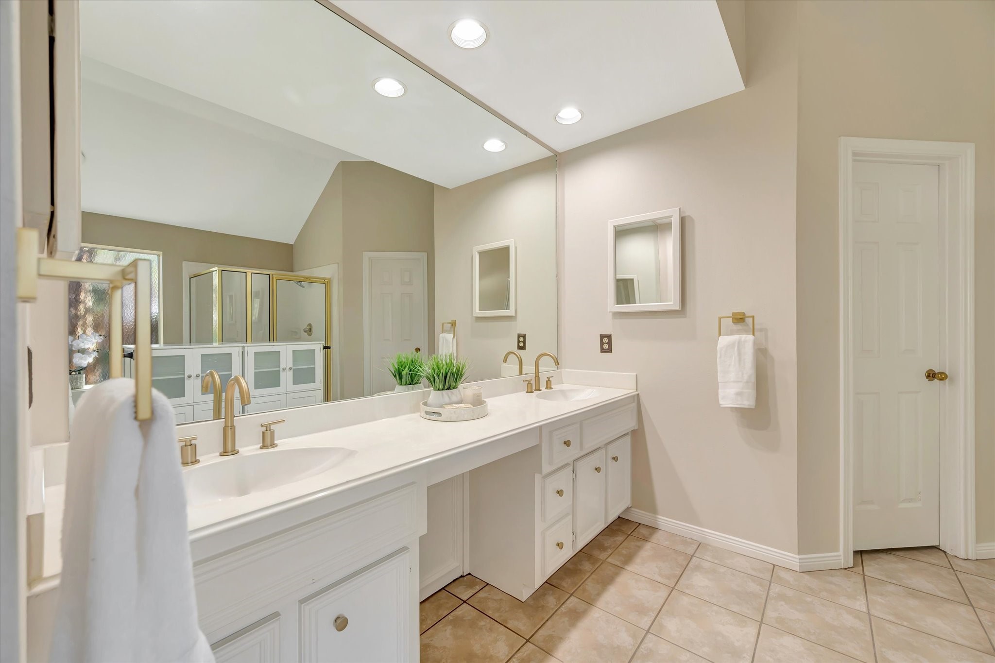 15403 Willow Shores Drive Property Photo 21