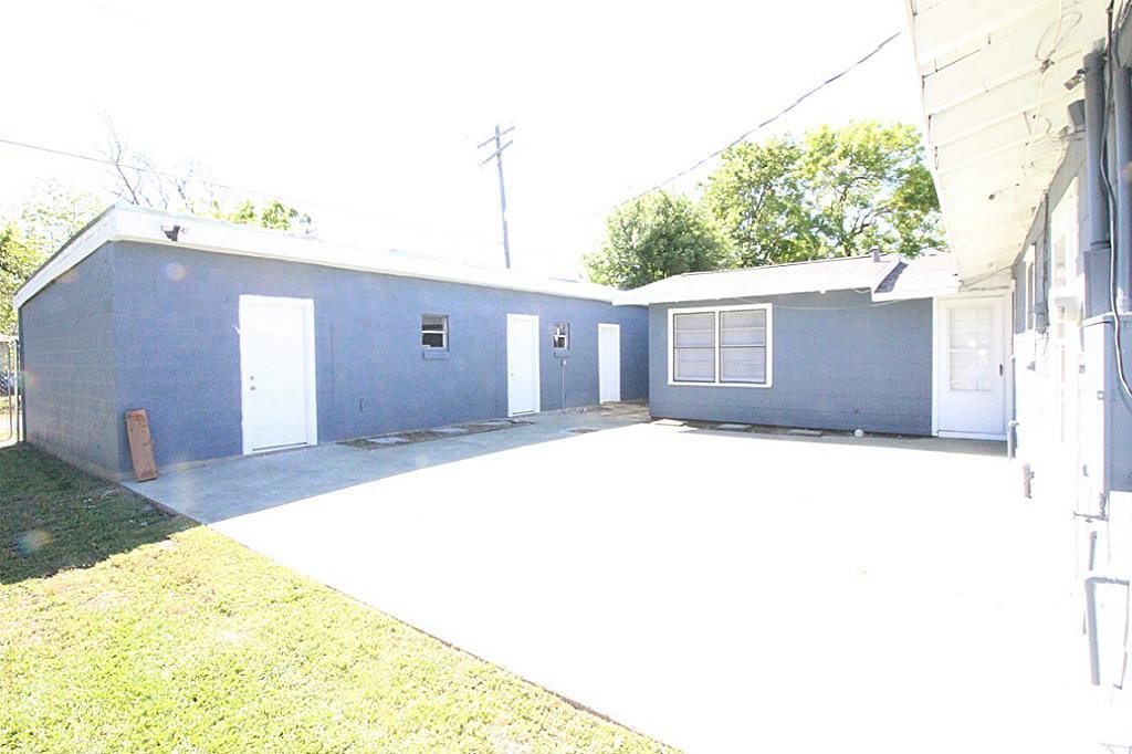 110 14th Street N Property Photo 2