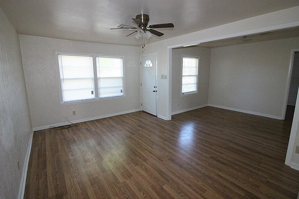 110 14th Street N Property Photo 4