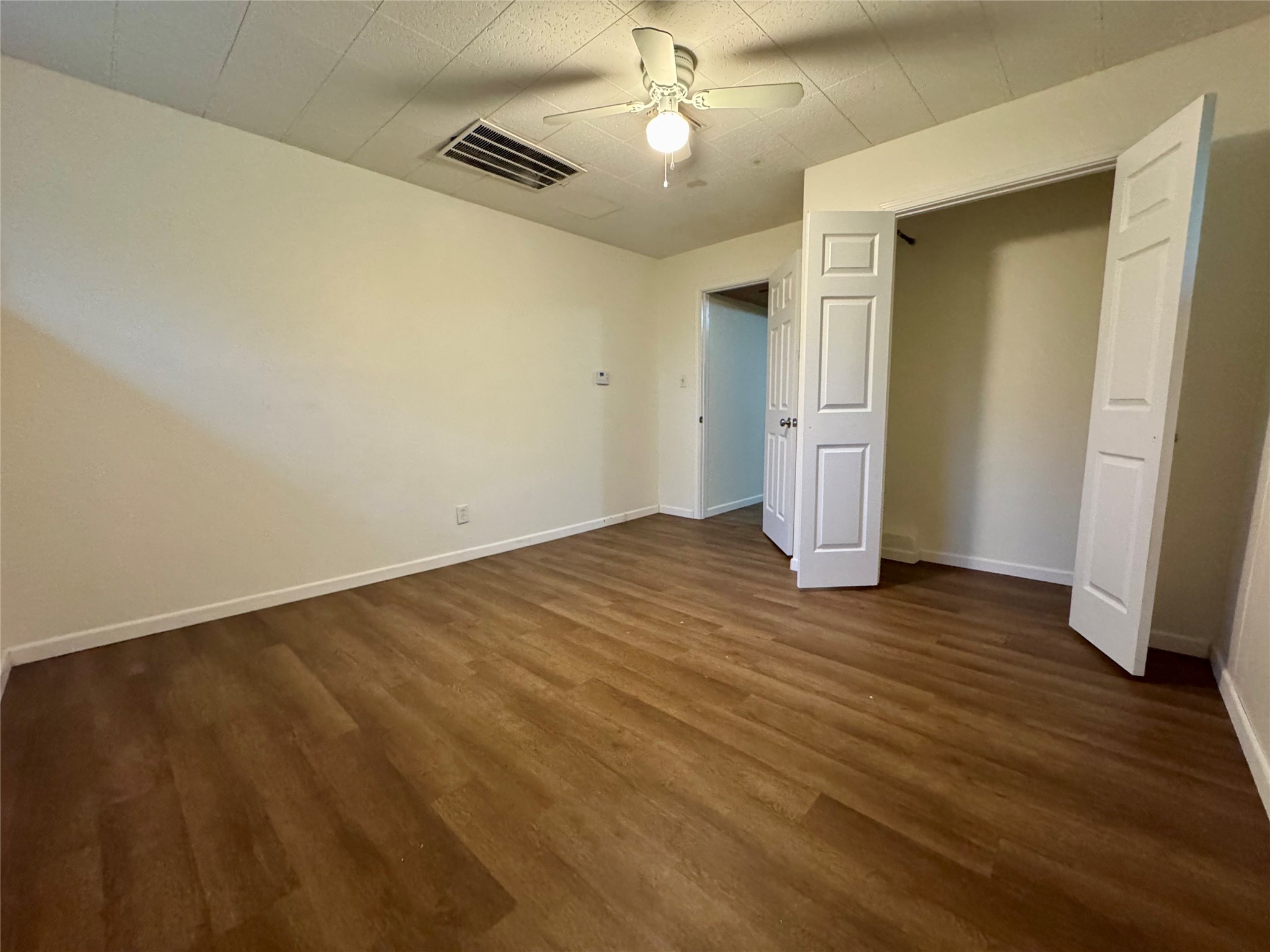 4039 Erby Street A Property Photo 8