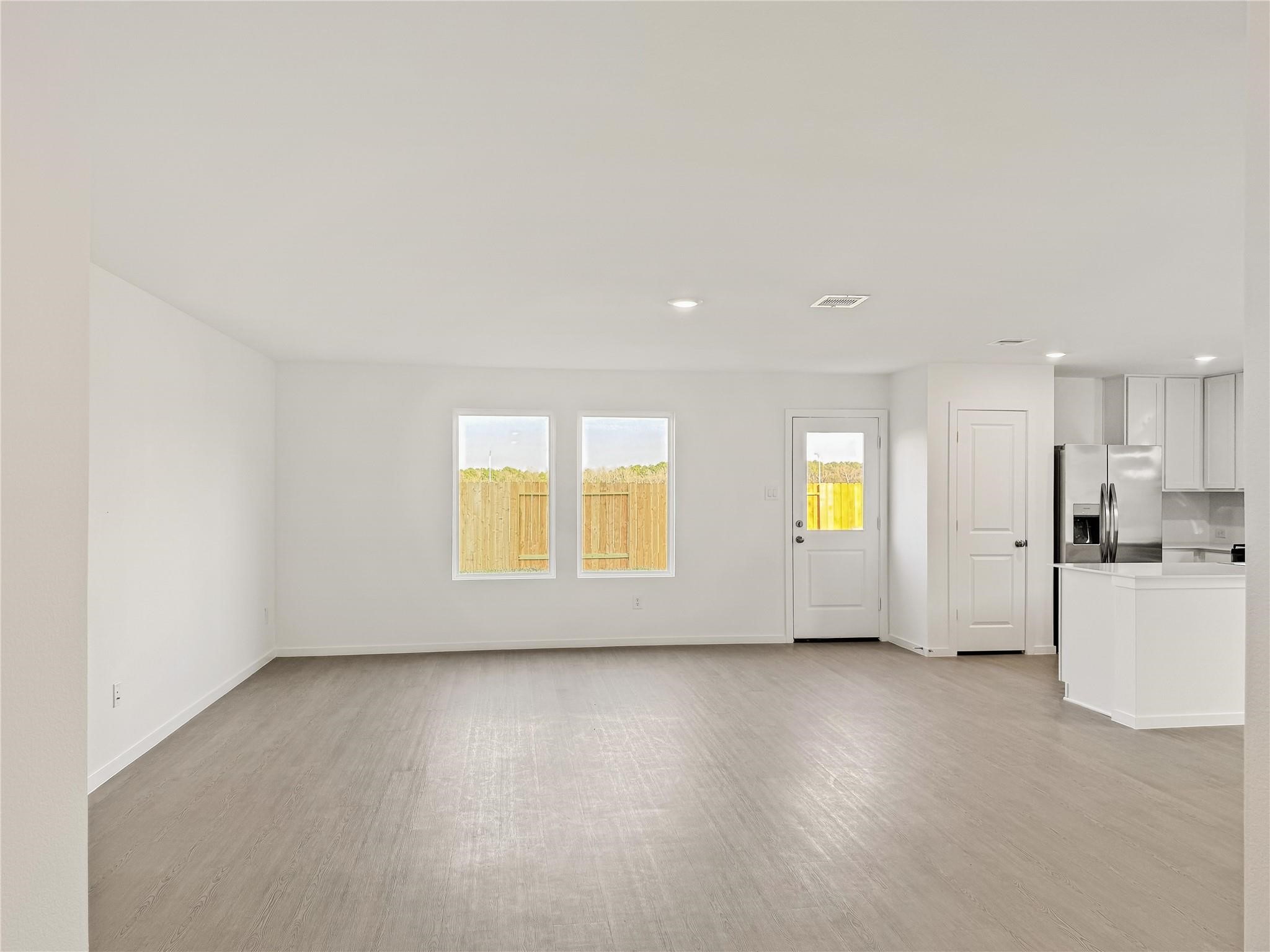 12430 Wild Strawberry Road Property Photo 7