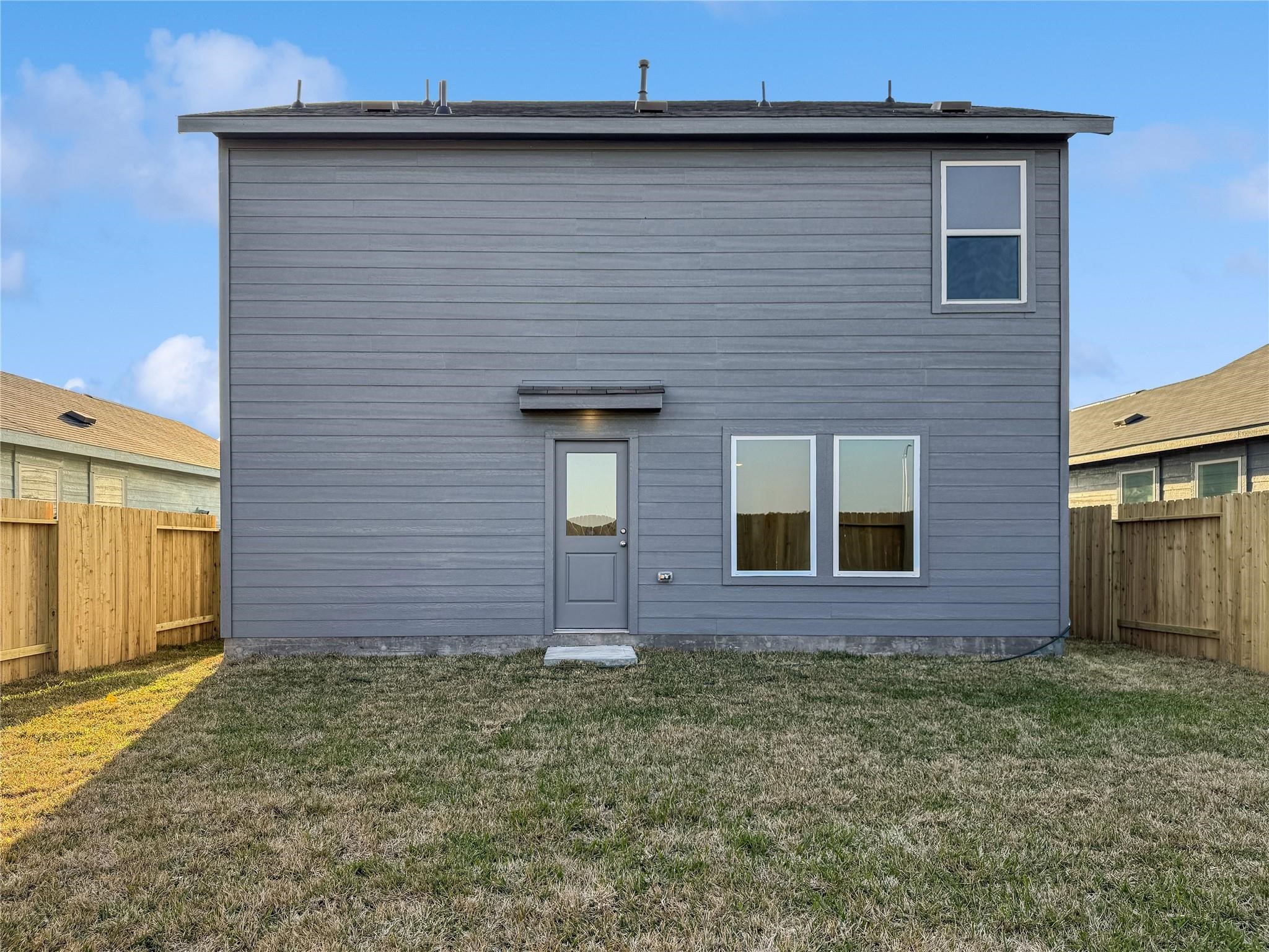 12430 Wild Strawberry Road Property Photo 33
