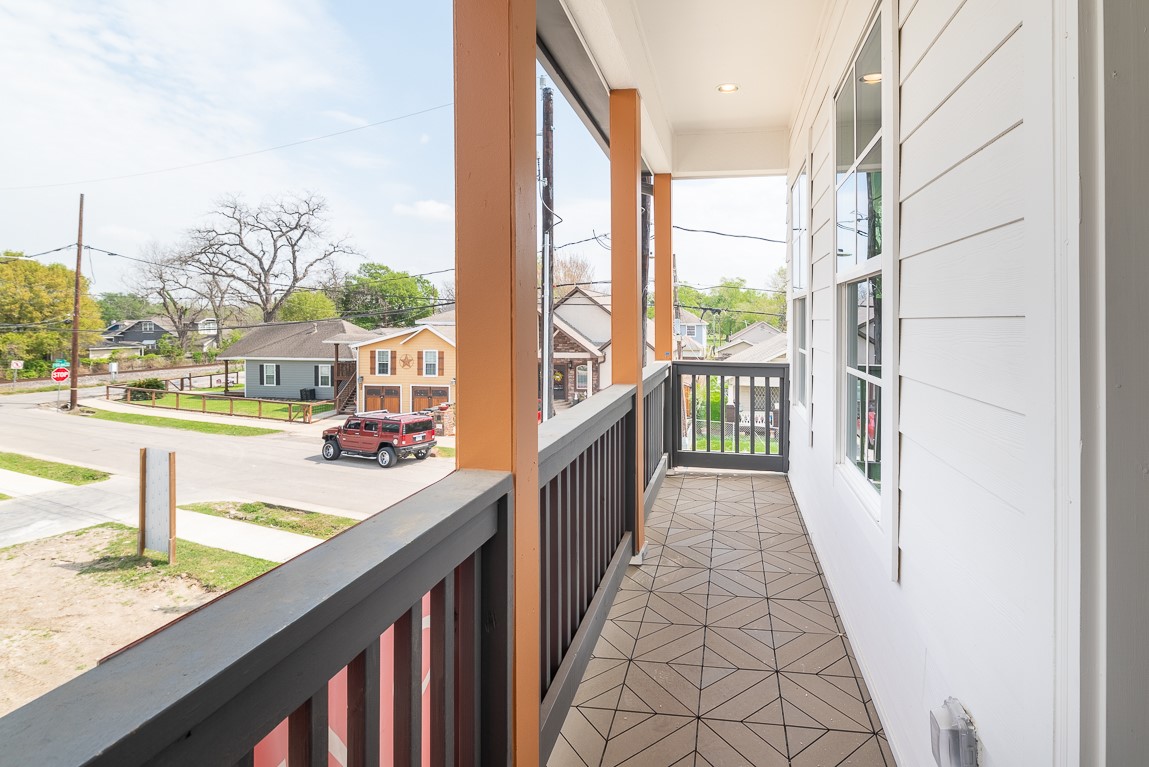 642 Delmar Street Property Photo 11