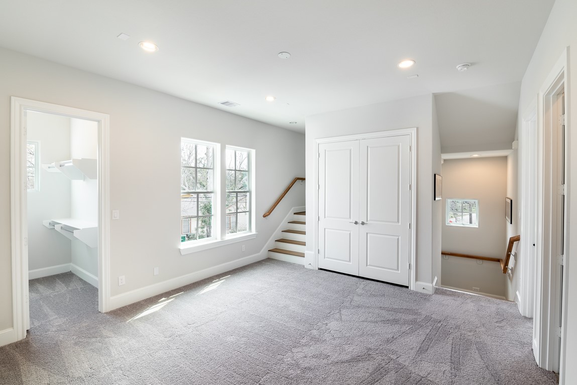 642 Delmar Street Property Photo 16