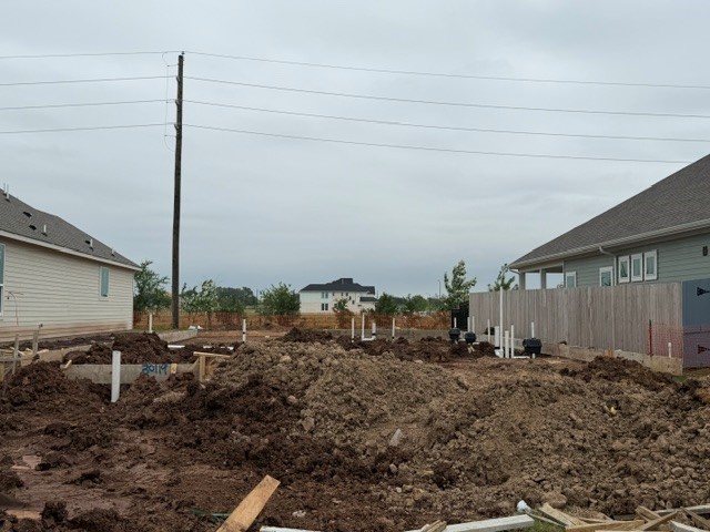 8022 Wandering Glider Drive Property Photo 2