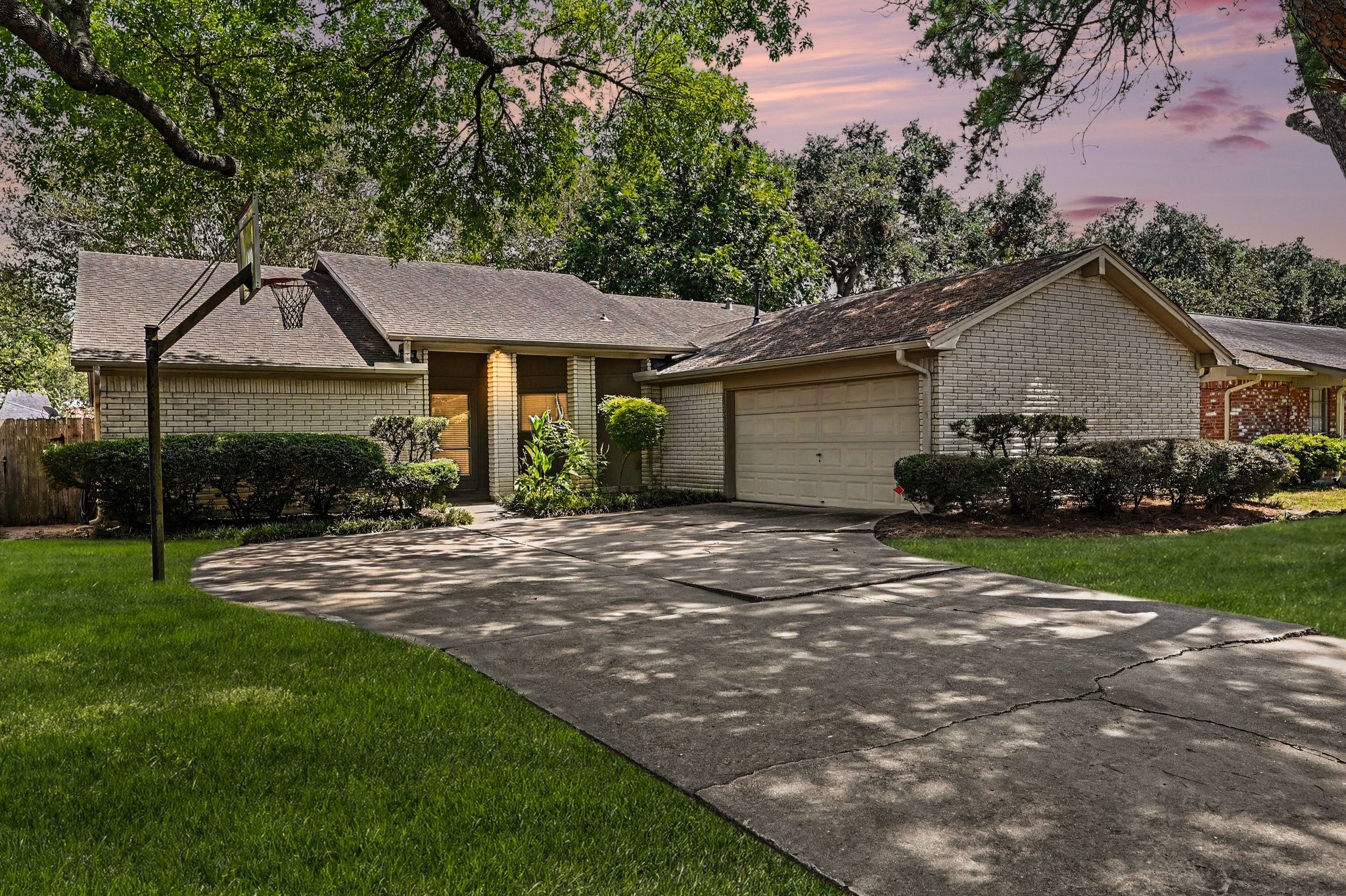 21307 Park Tree Lane Property Photo 1