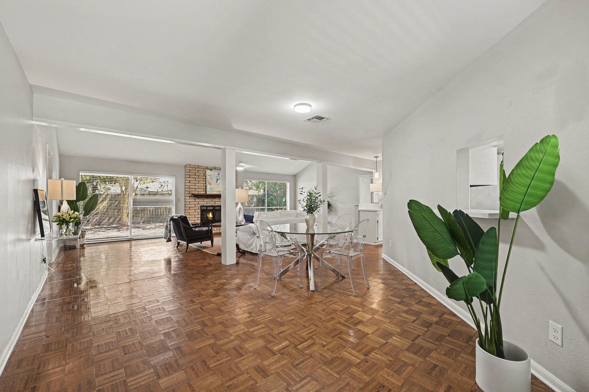 21307 Park Tree Lane Property Photo 6