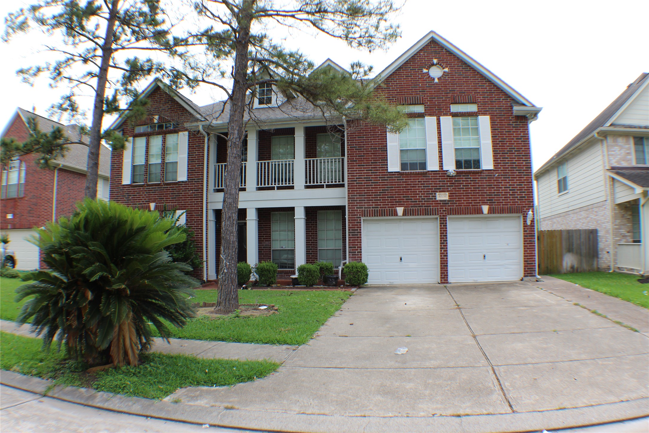 12231 Ashford Park Drive Property Photo 3