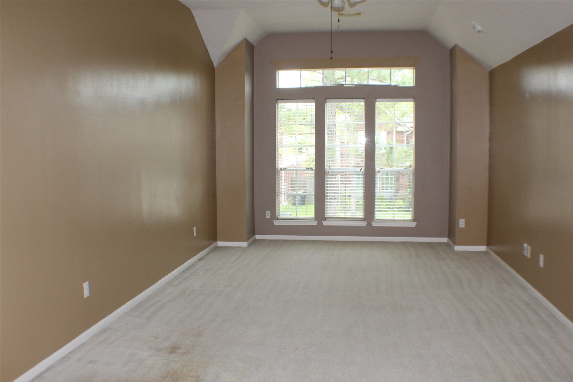 12231 Ashford Park Drive Property Photo 28