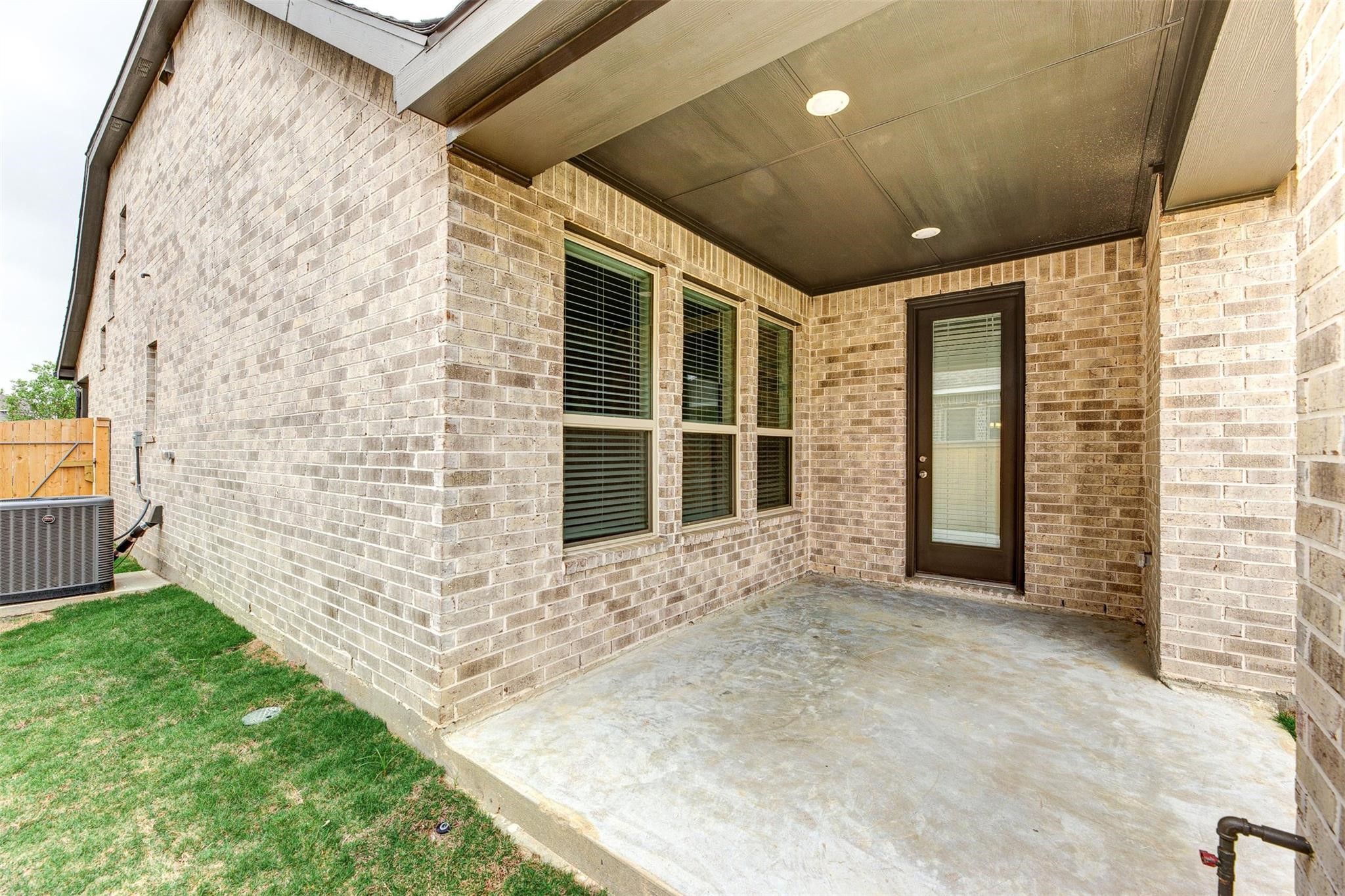 20915 Blooming Shrubs Court Property Photo 9