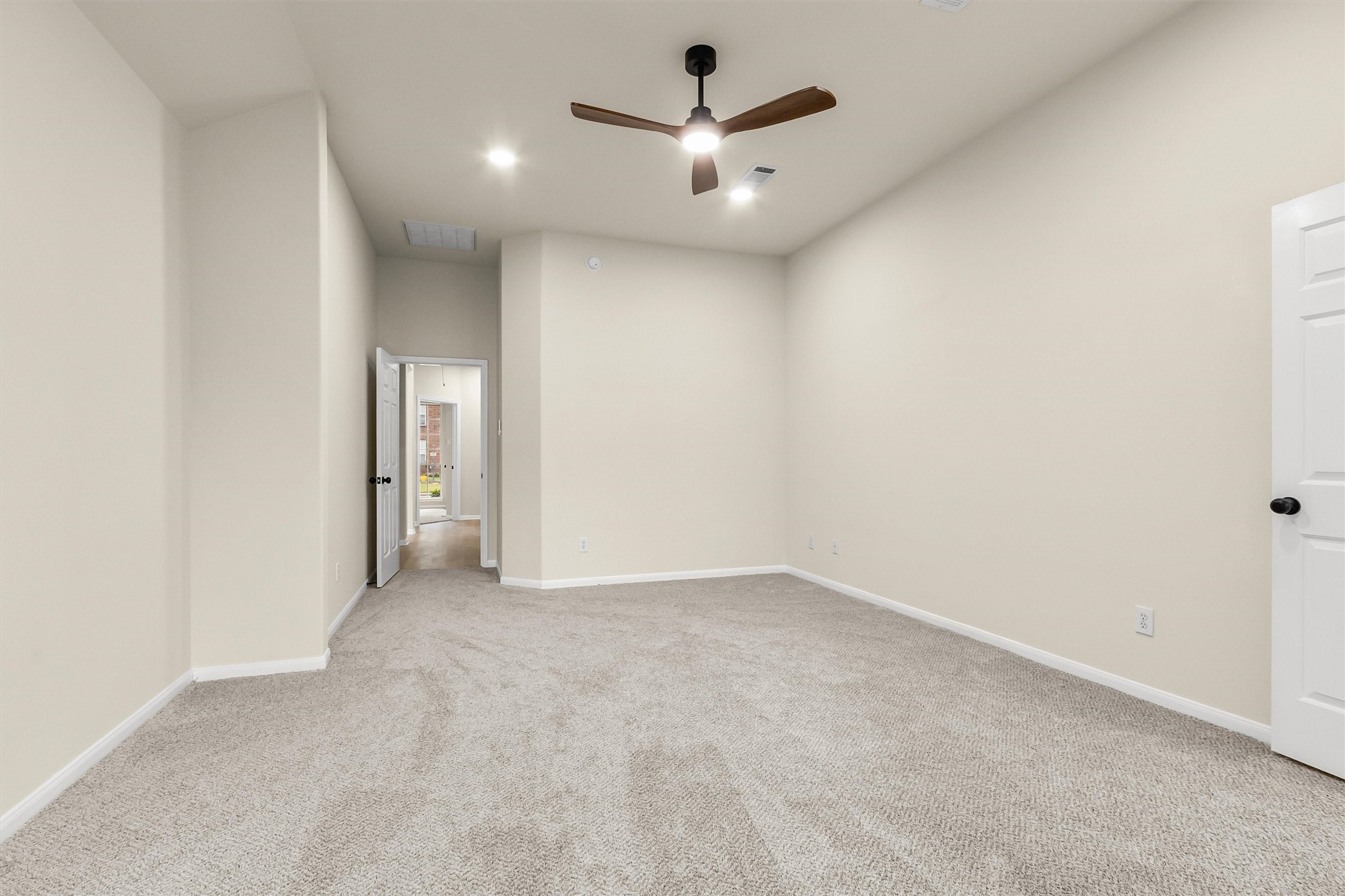 19111 Emory Trail Property Photo 22