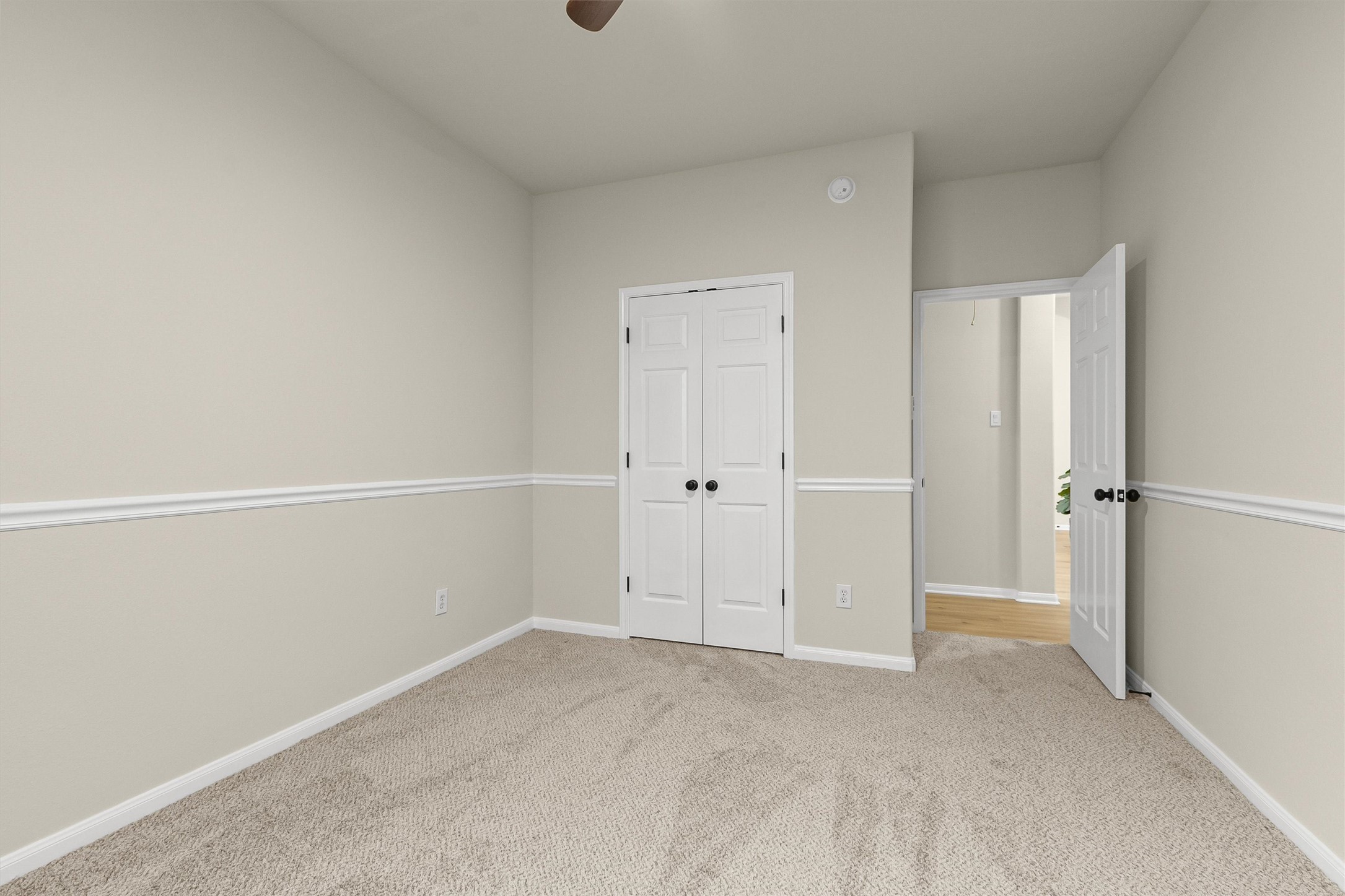 19111 Emory Trail Property Photo 32
