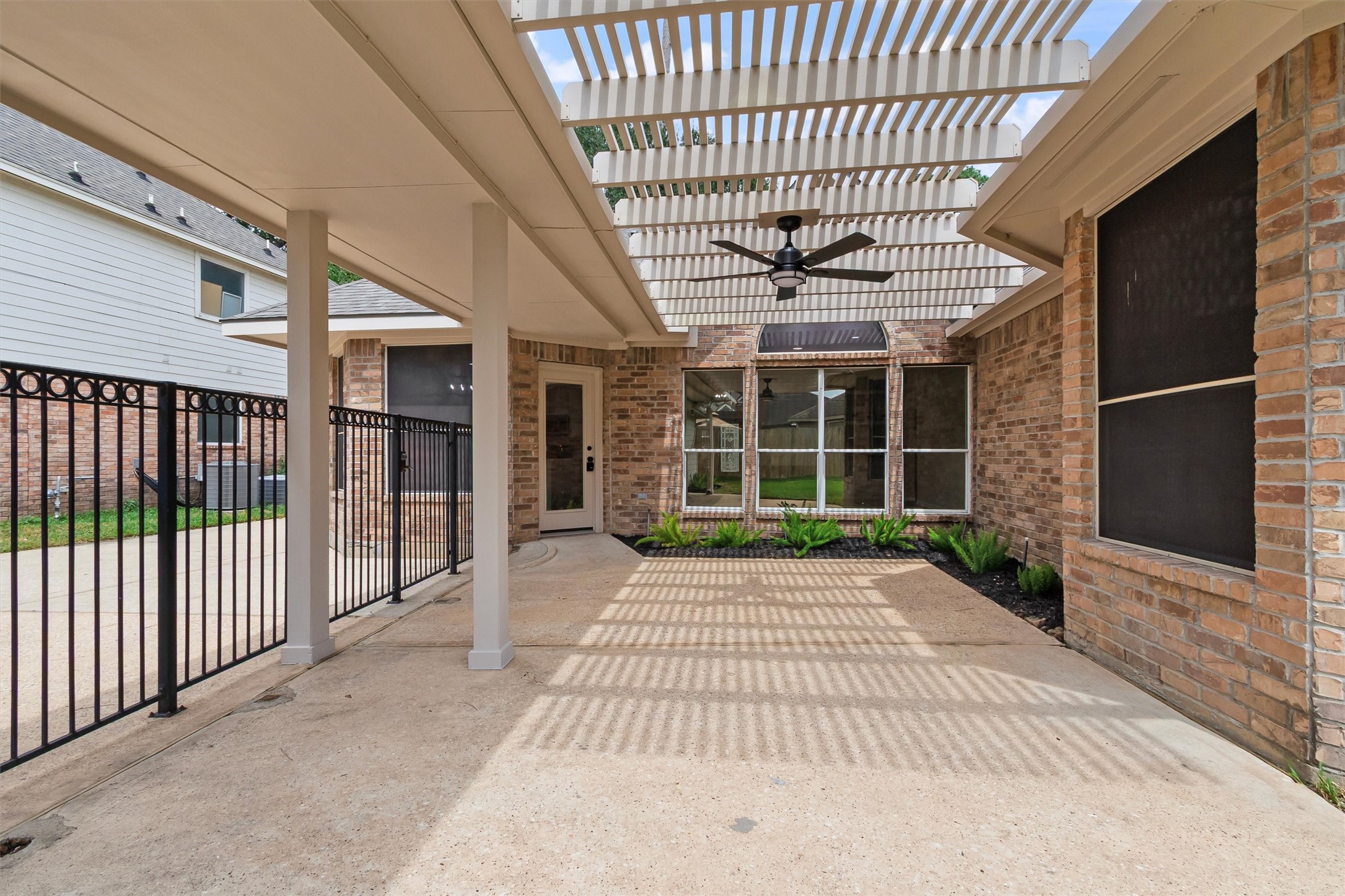 19111 Emory Trail Property Photo 44