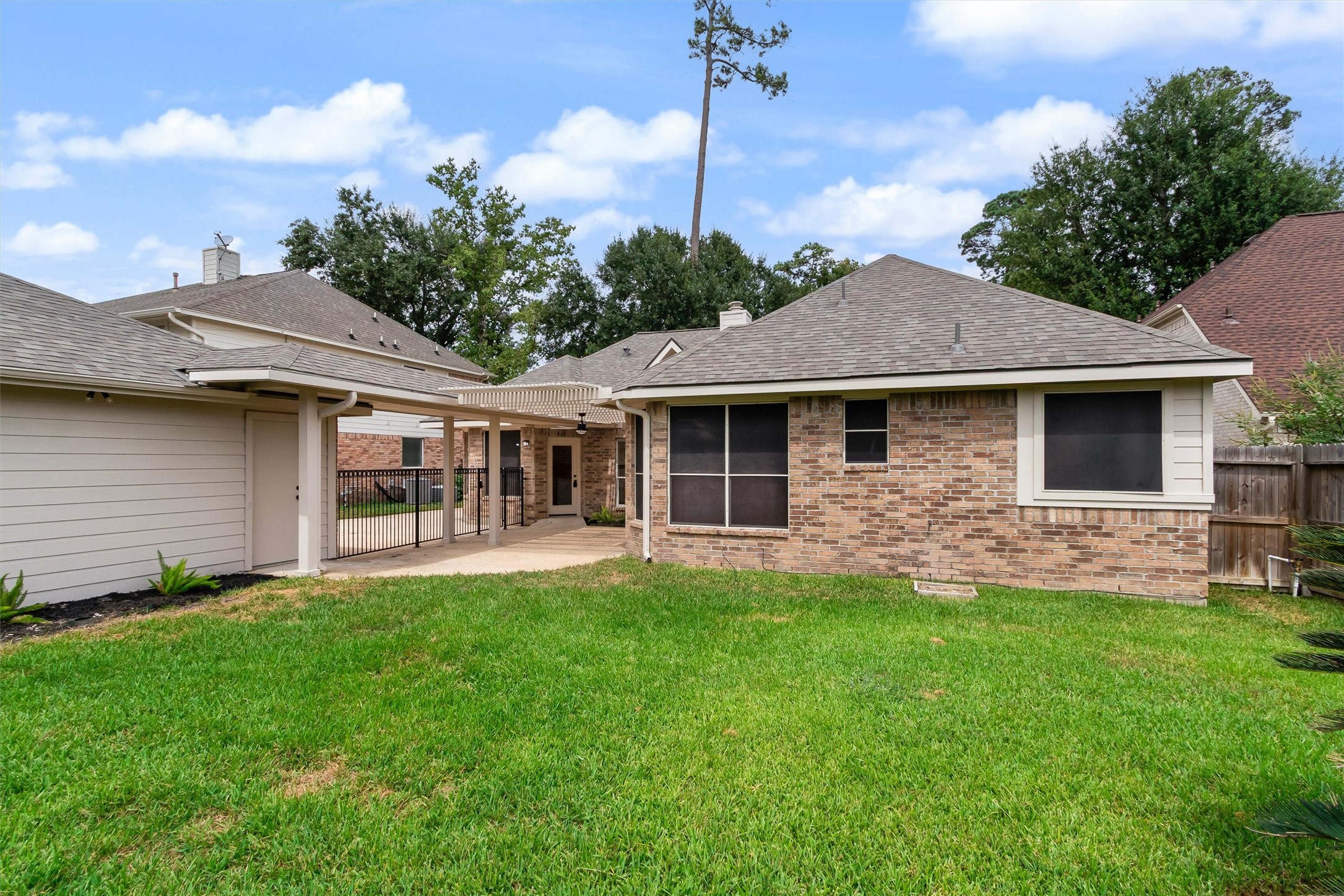 19111 Emory Trail Property Photo 48
