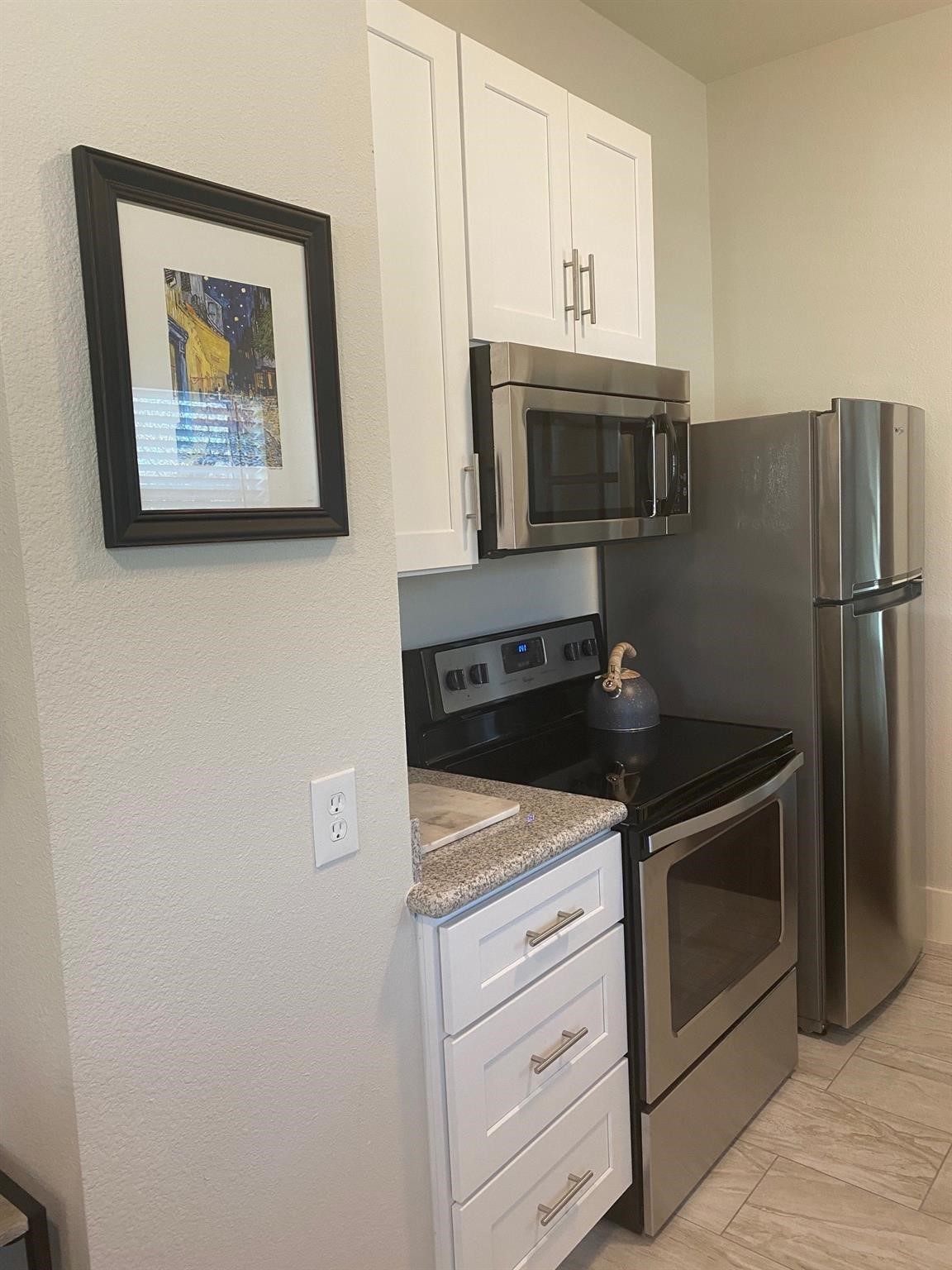 2708 Winbern Street Property Photo 4