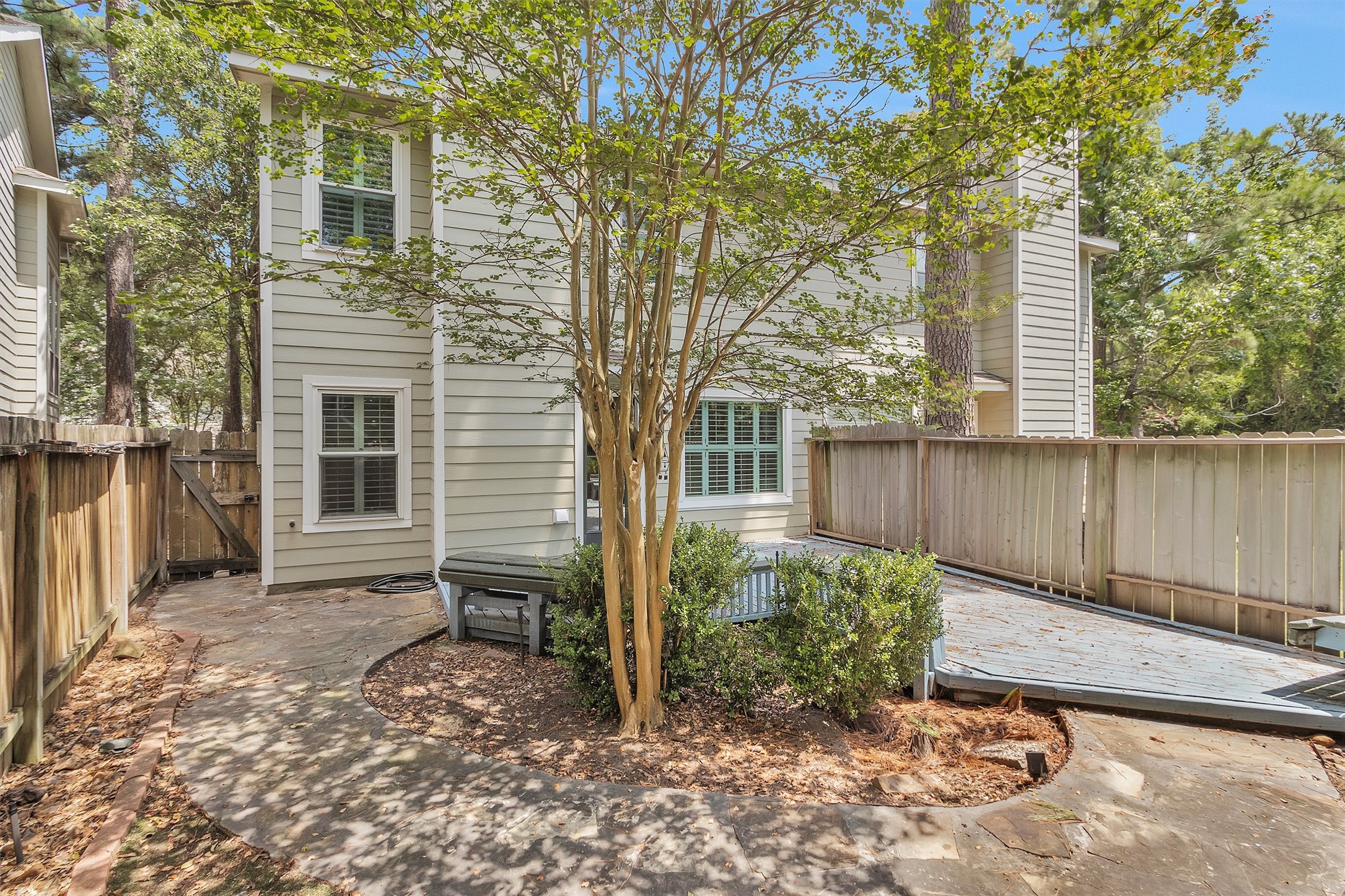 31 N Walden Elms Circle Property Photo 25
