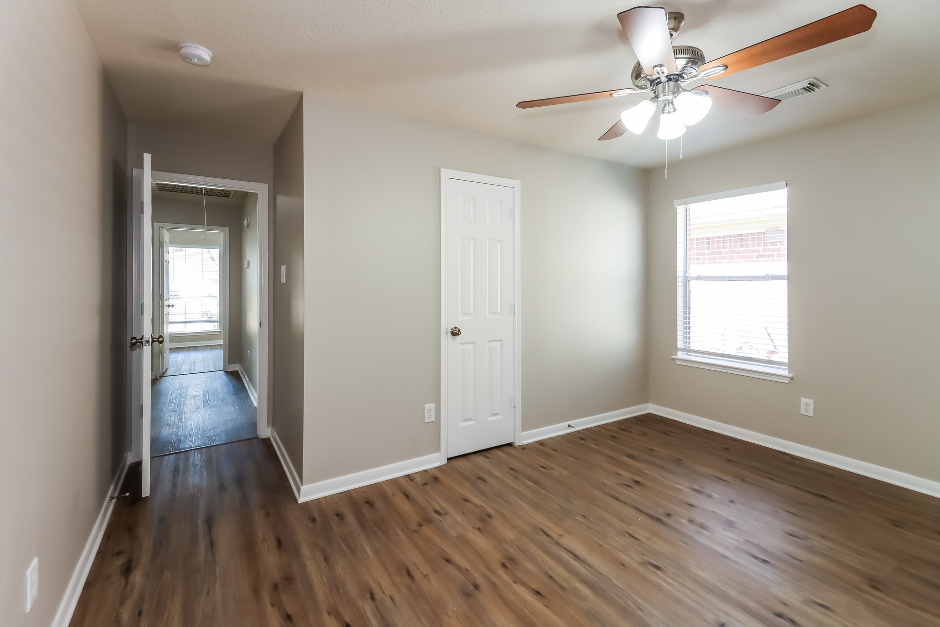 3638 Slocom Drive Property Photo 12