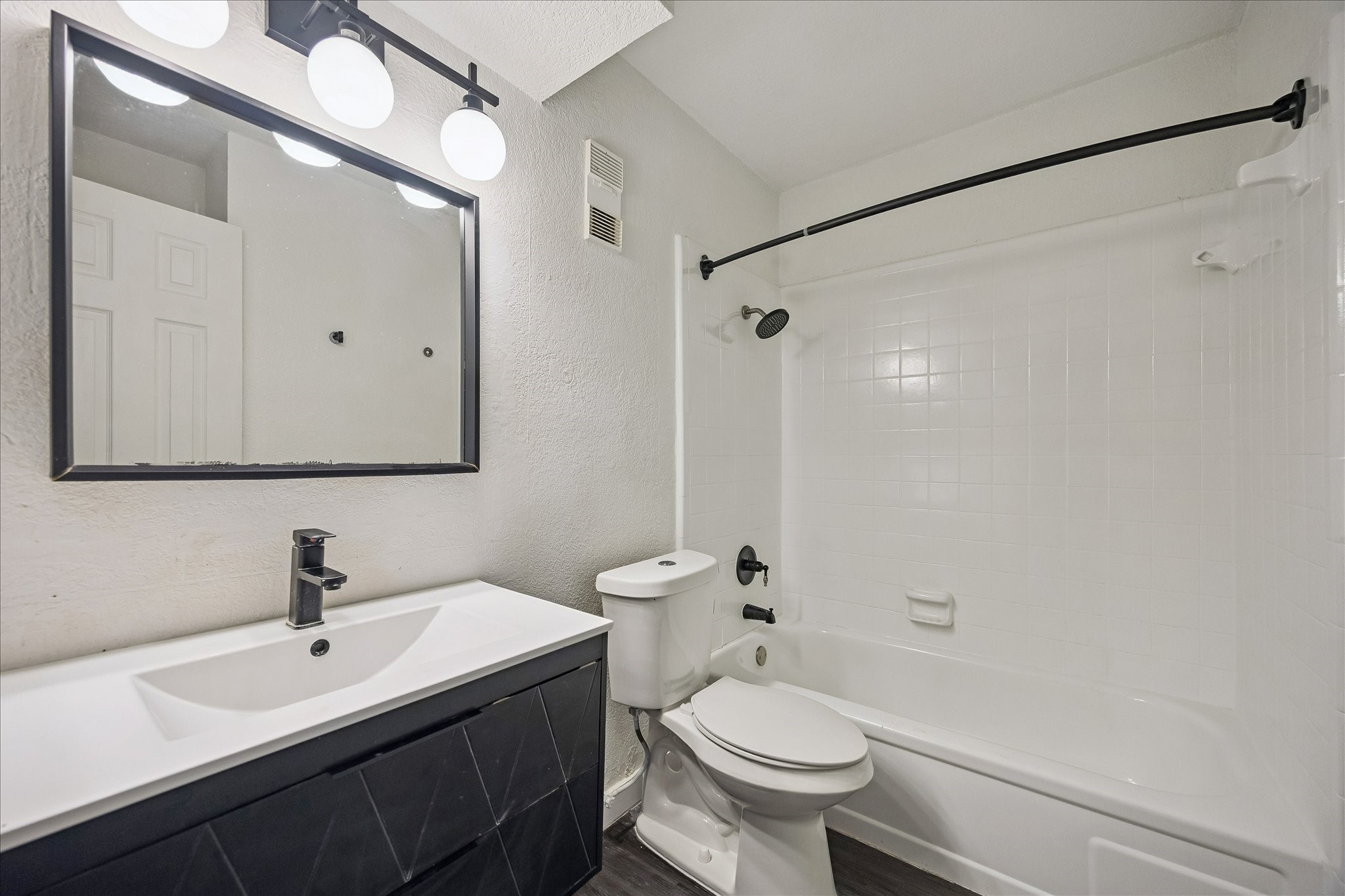 8100 Creekbend Drive 192 Property Photo 10
