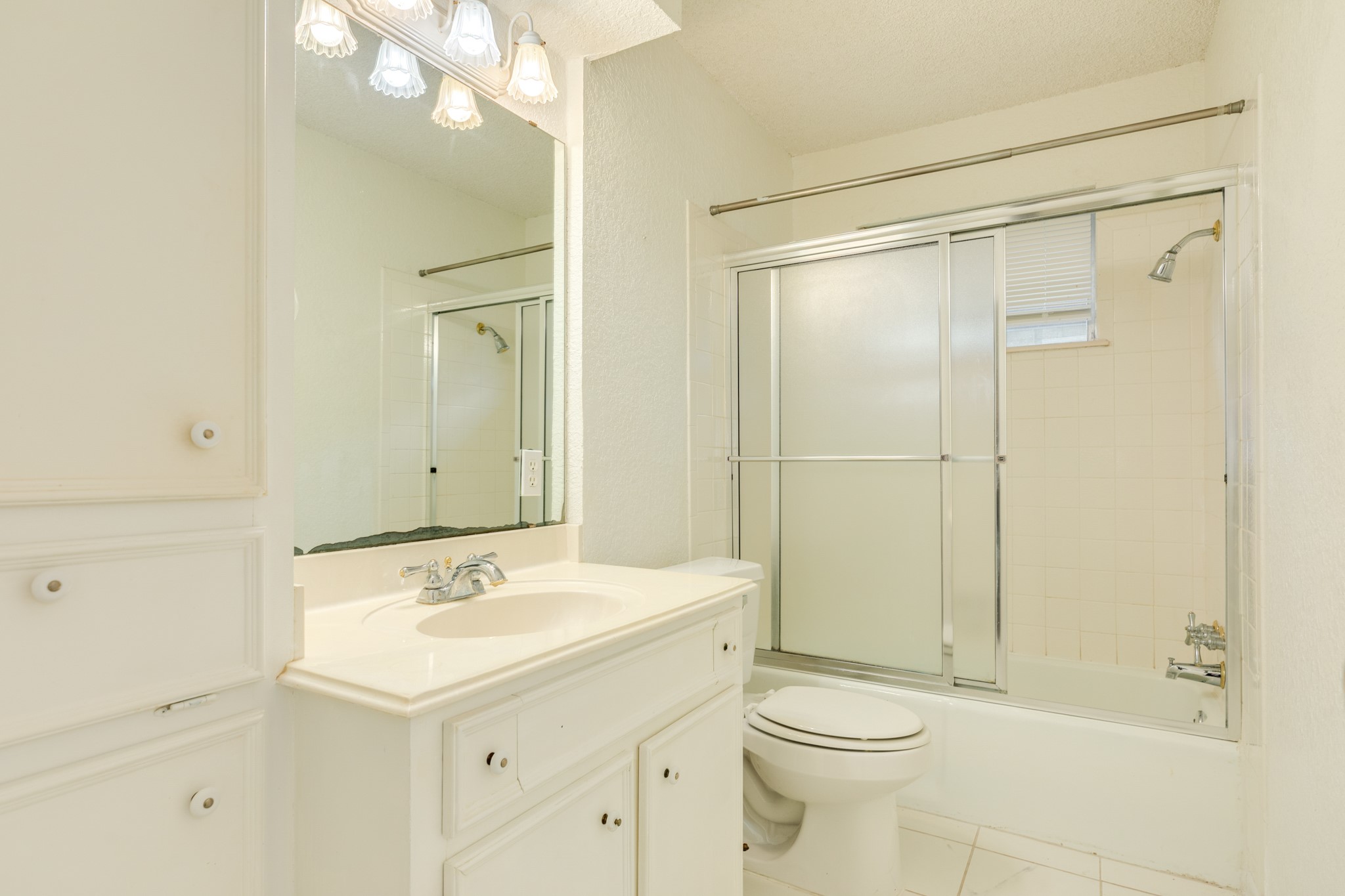 256 Freeman Boulevard Property Photo 22