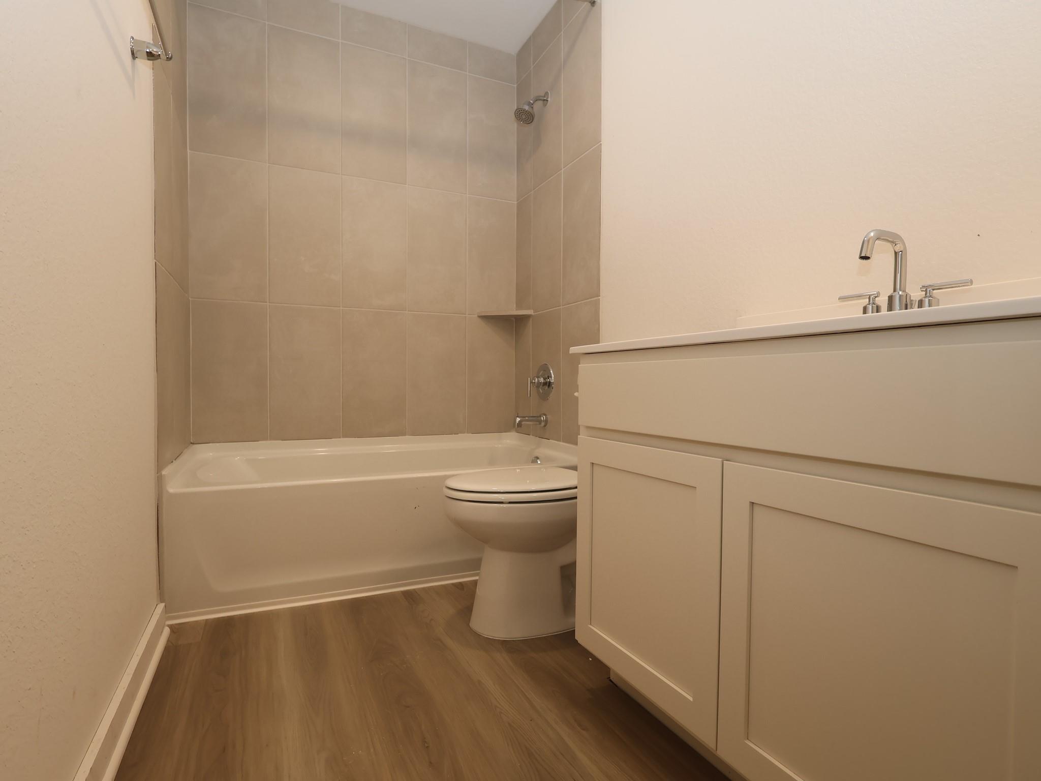 810 Ridgewood Cliffs Court, Willis Tx 77378 Property Photo 15