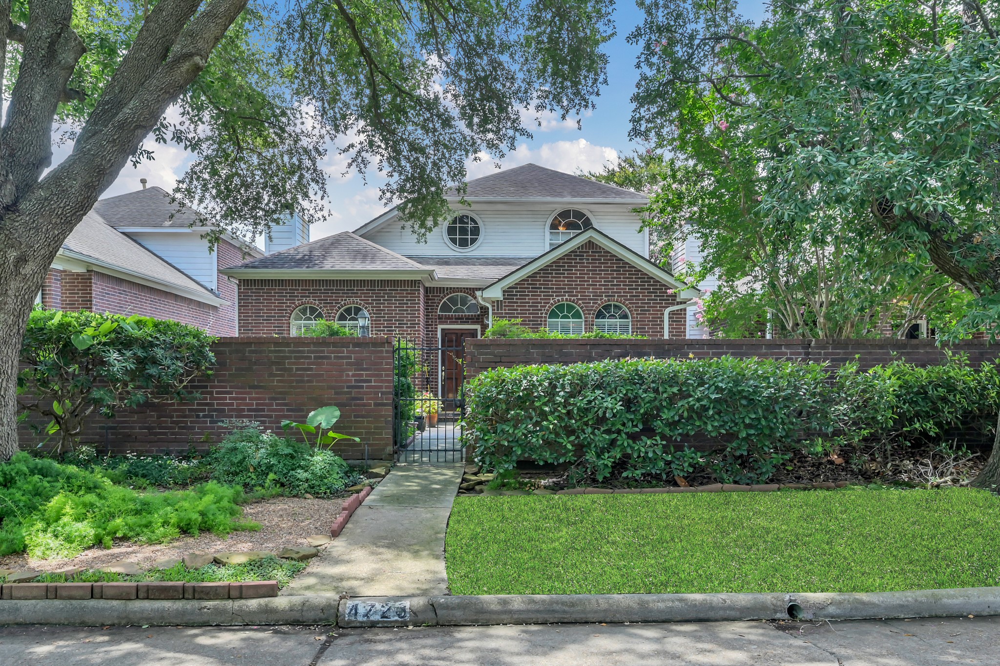 4723 Cashel Castle Drive Property Photo 1