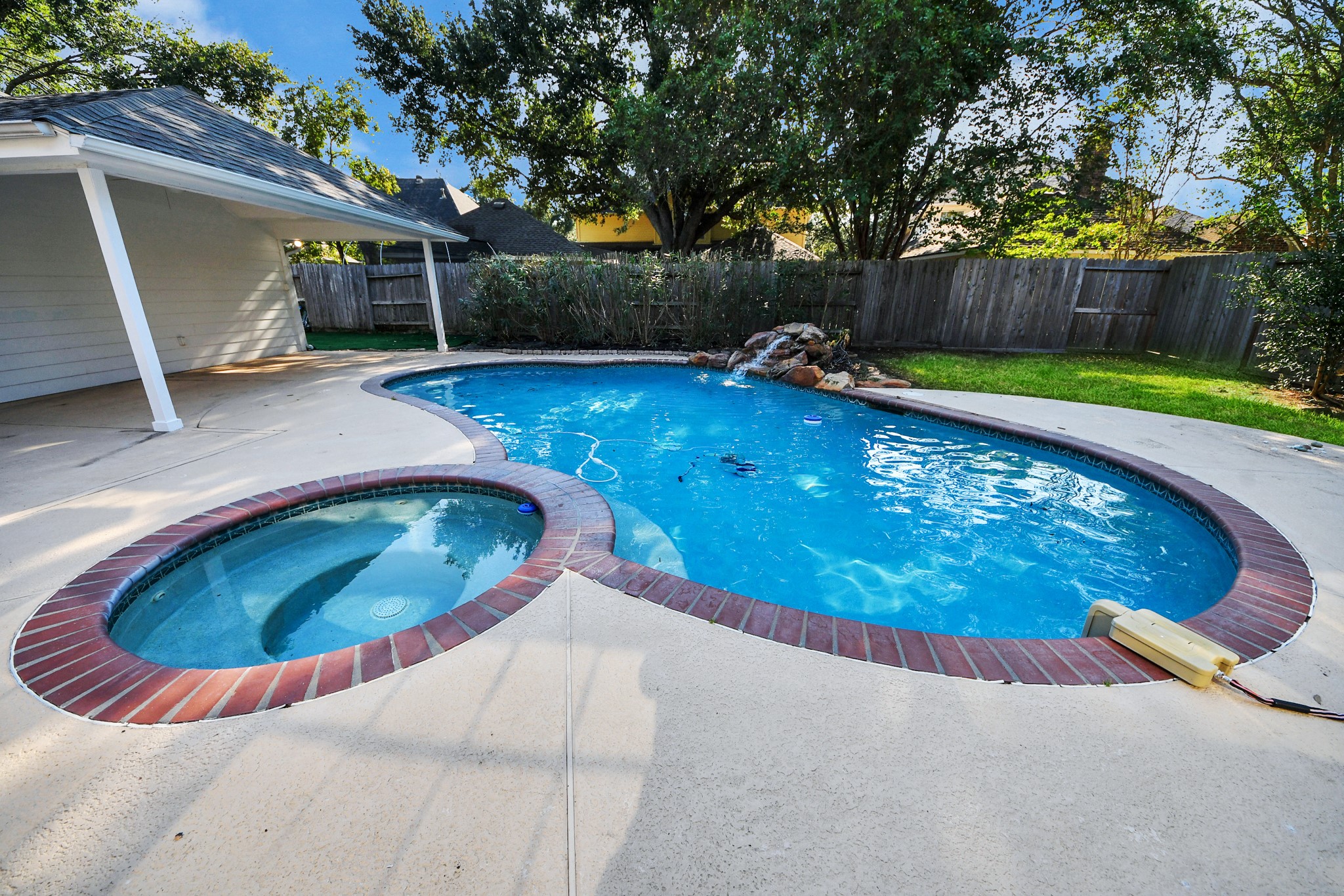 1335 Crescent Parkway Court Property Photo 45