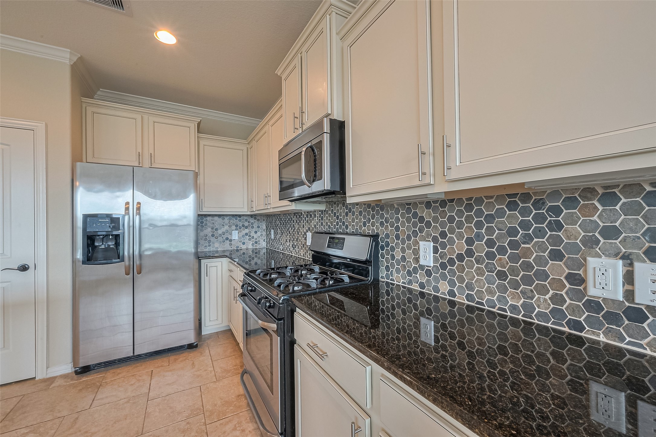 20619 Cactus Lake Lane Lane Property Photo 9